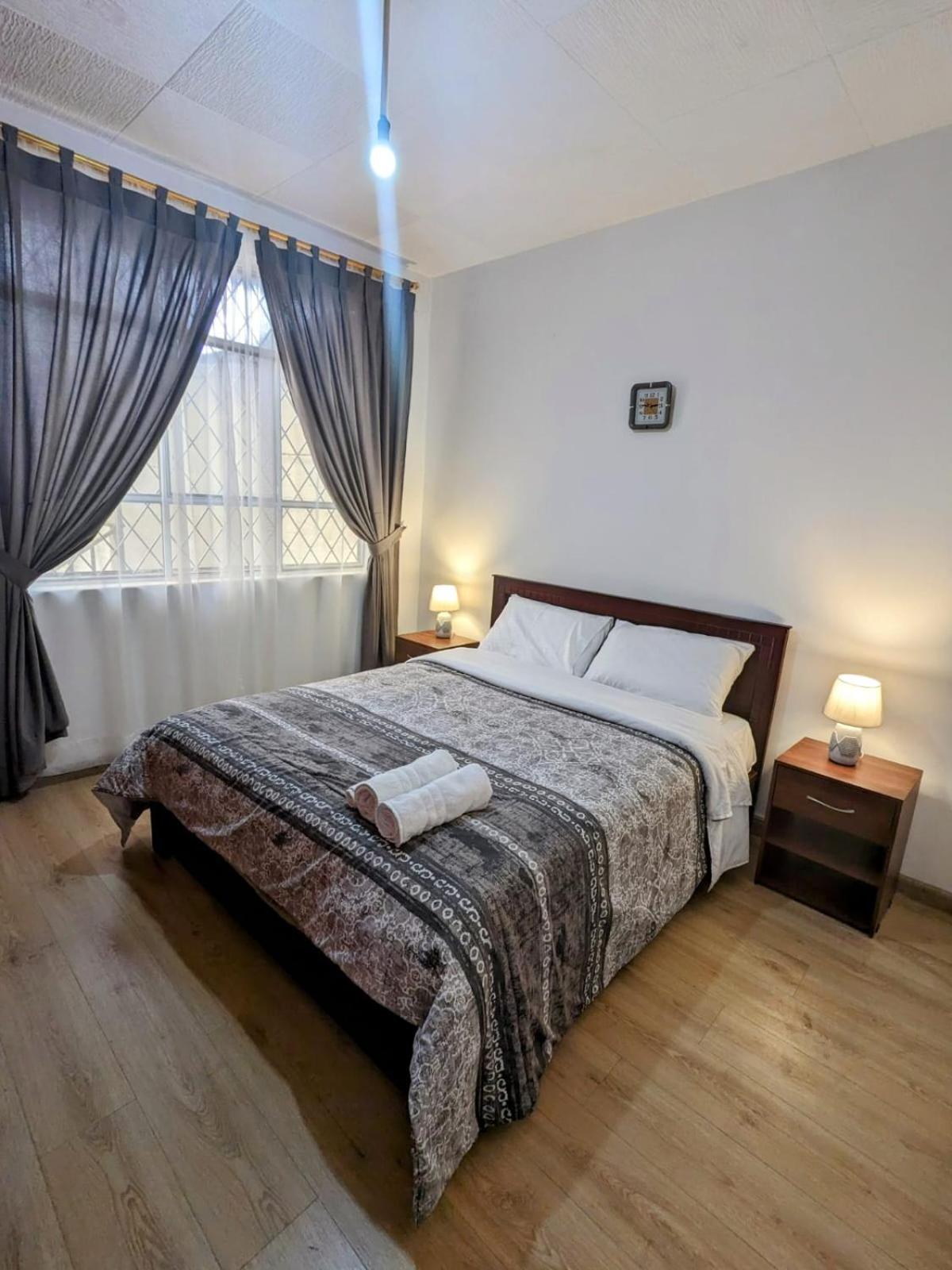 Beautiful room near everything 2