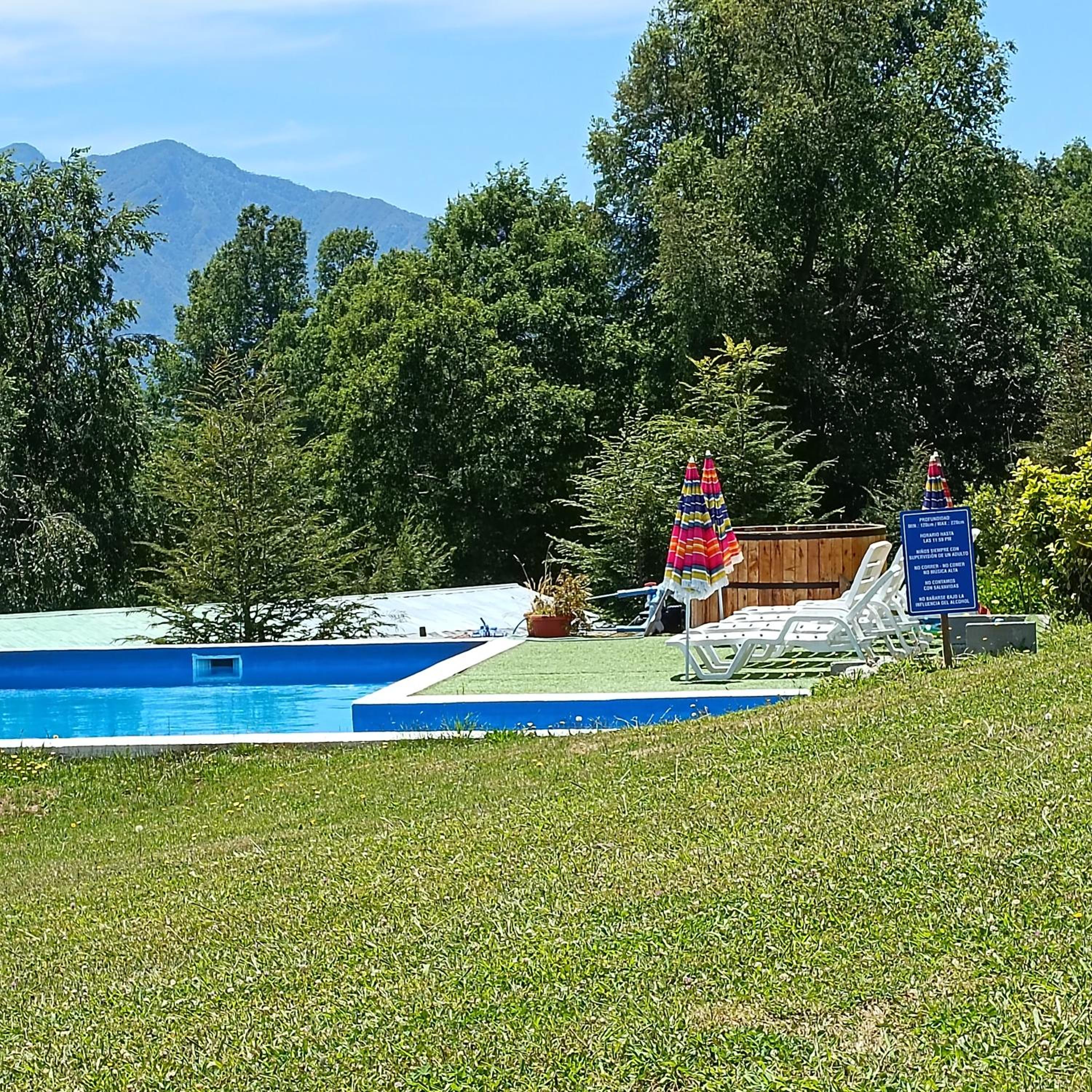 Alpinas Pucón