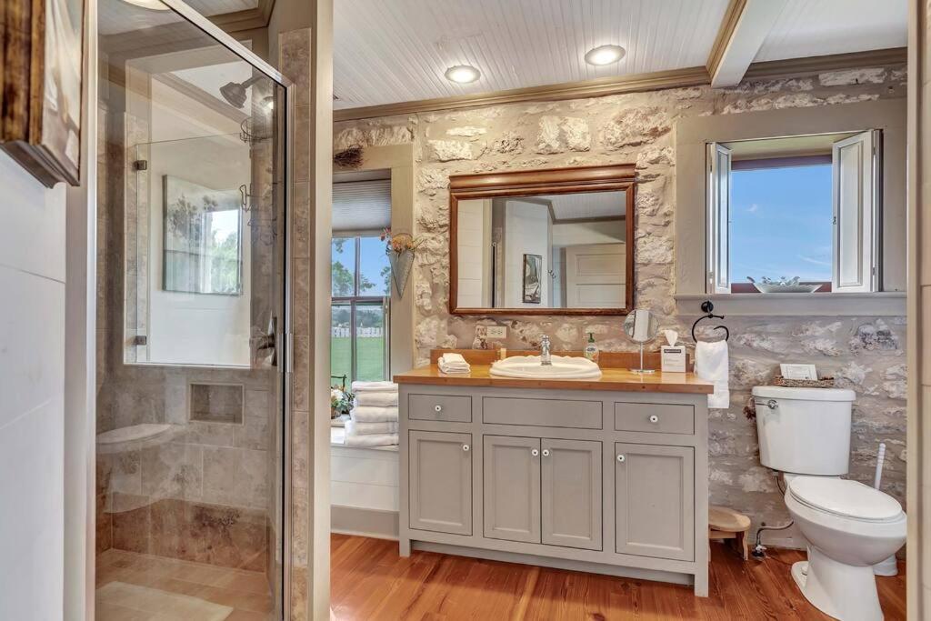 The Rock House Hideaway
