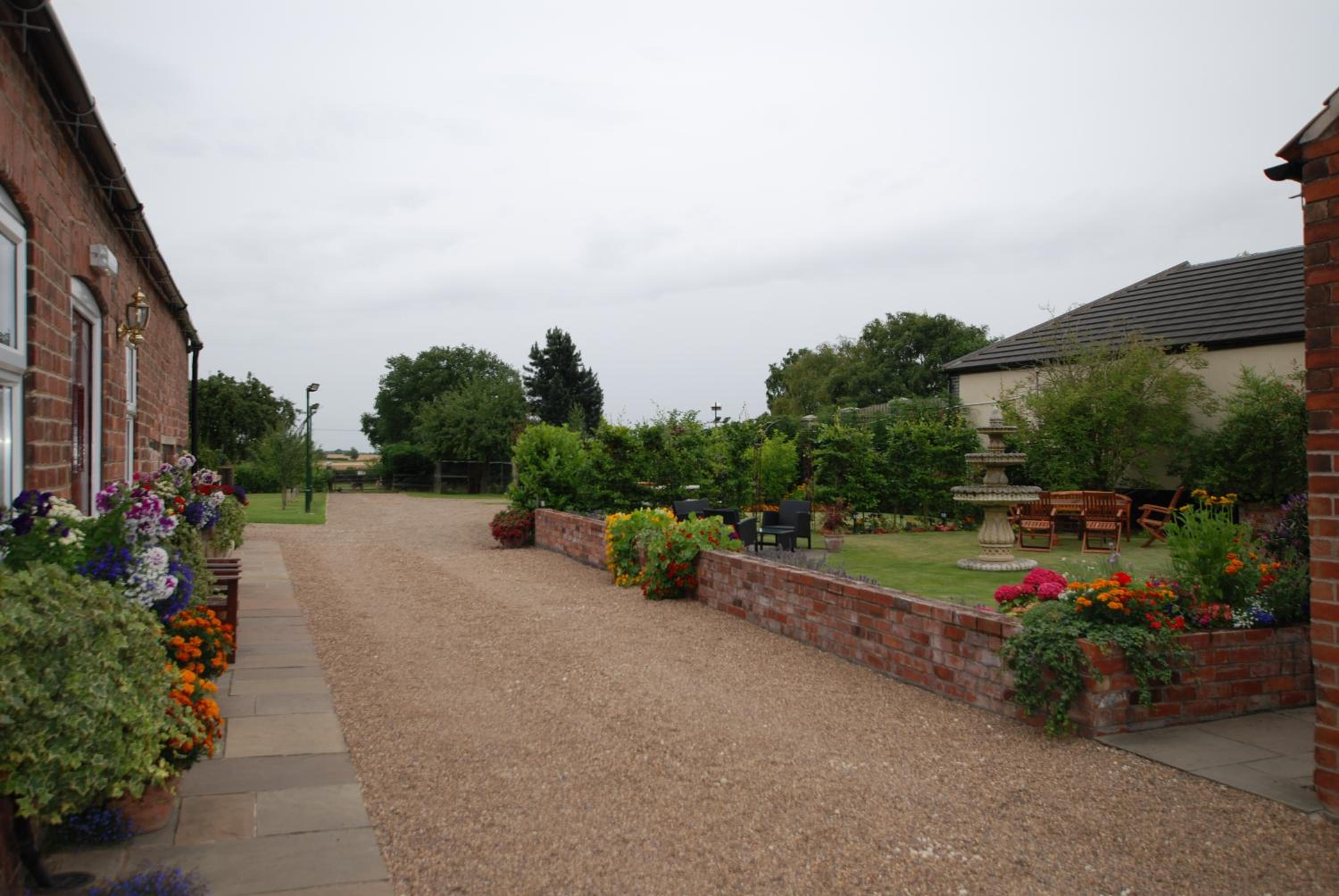 Home Farm & Lodge