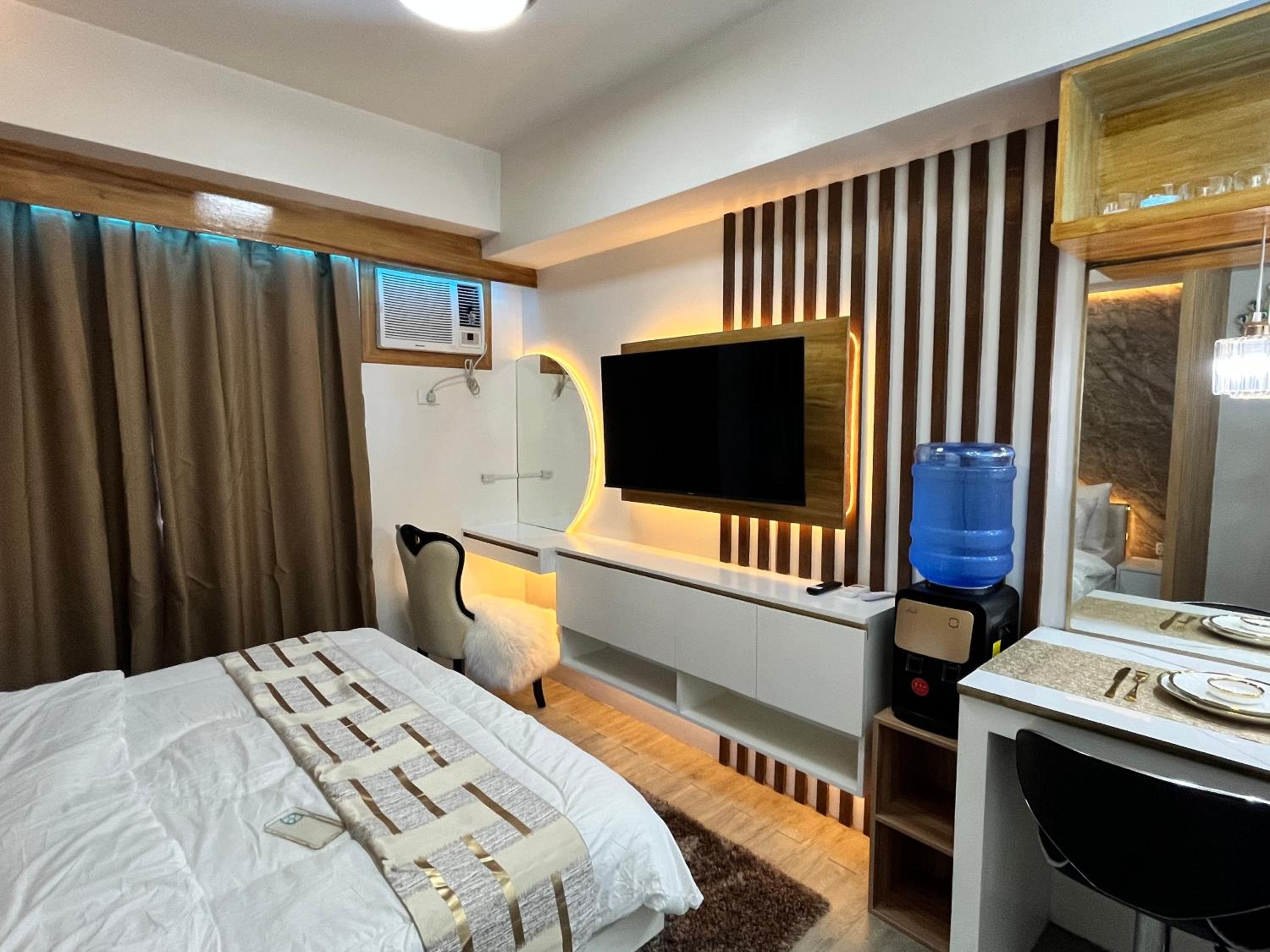 RFR Condo Suites