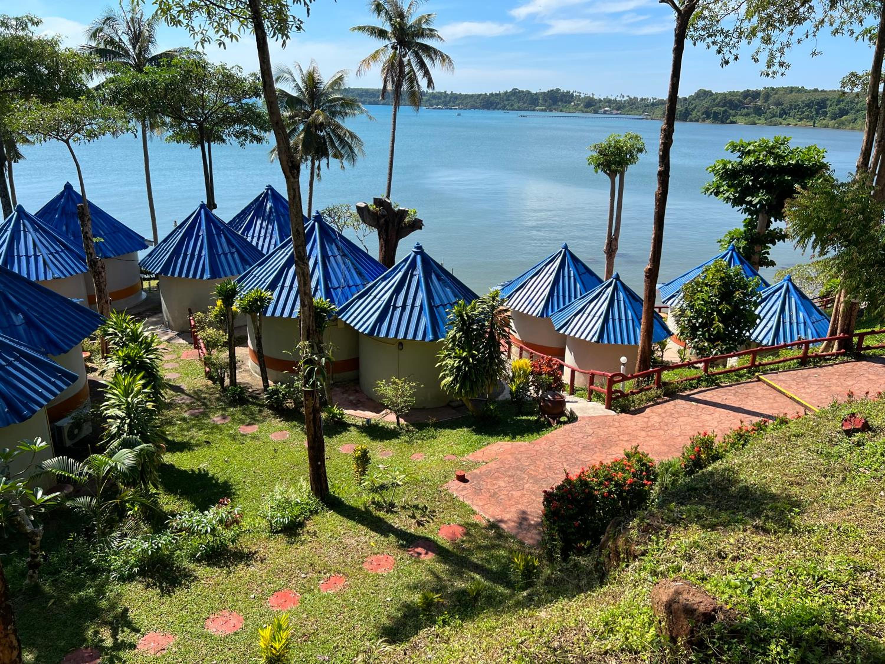 Koh Mak Buri Hut Natural Resort