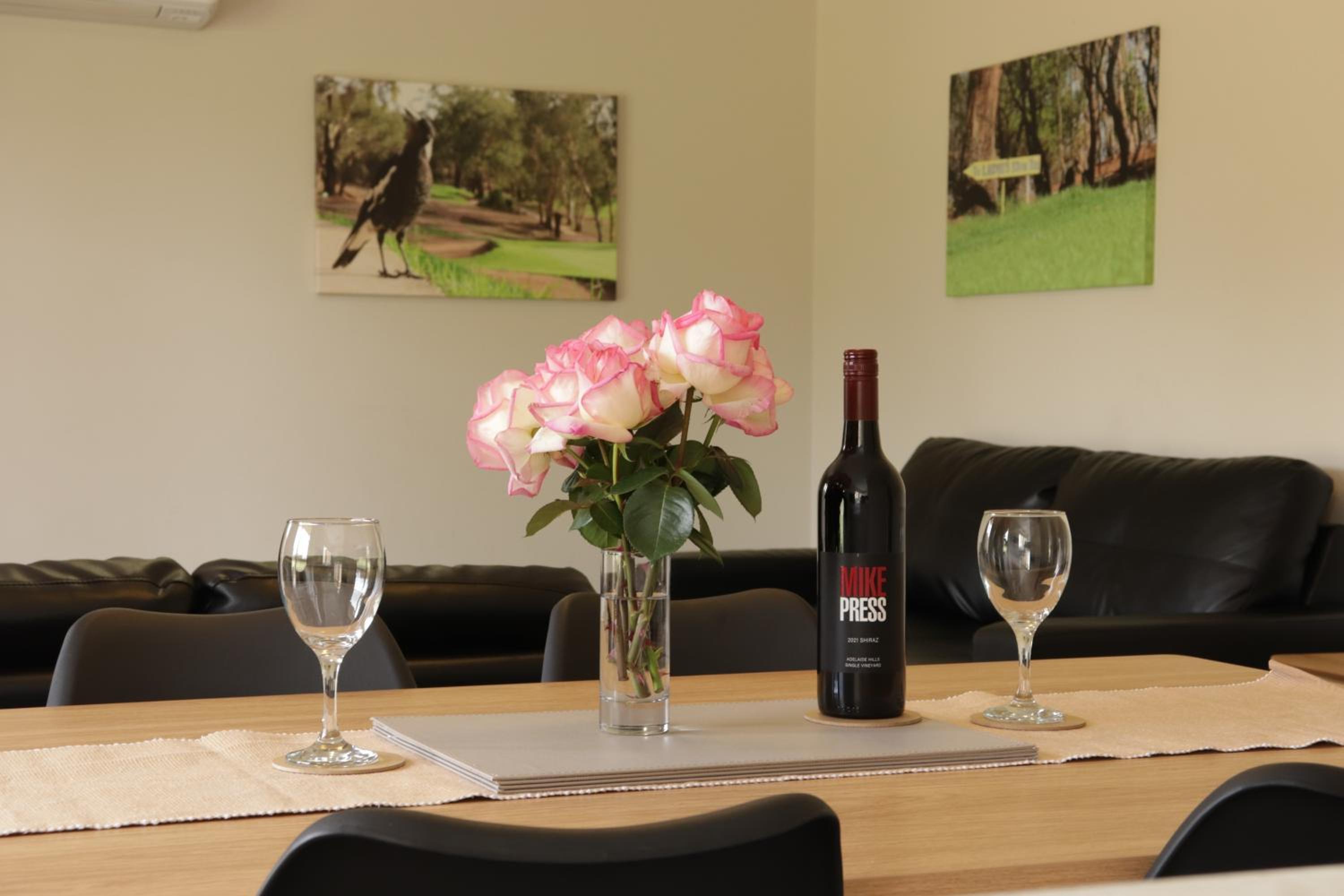 Cootamundra Heritage Motel & Apartments