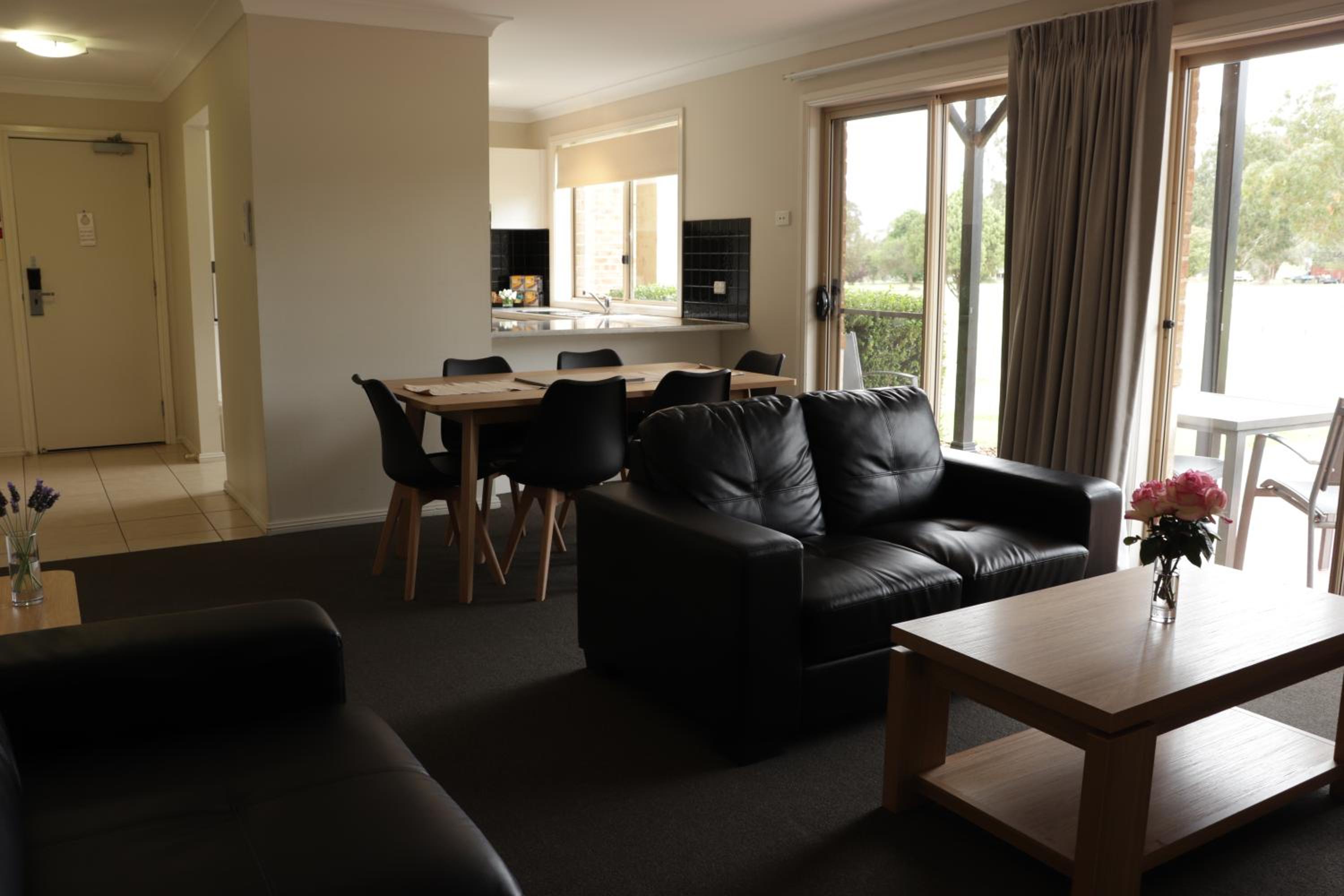 Cootamundra Heritage Motel & Apartments