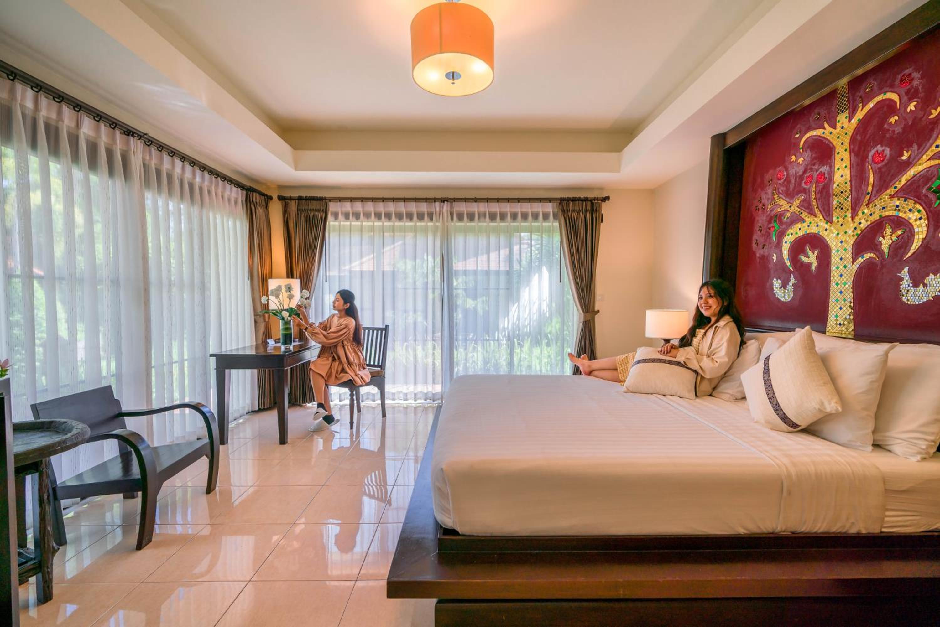 Horizon Village & Resort