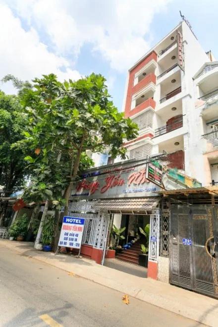 Hoàng Yến Nhi Hotel - 36 Đ. Số 51, Gò Vấp - by Bay Luxury