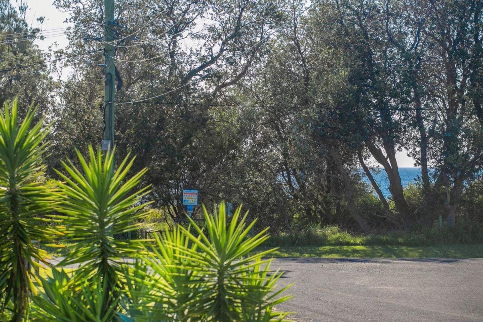 Bawley Beach Bungalow