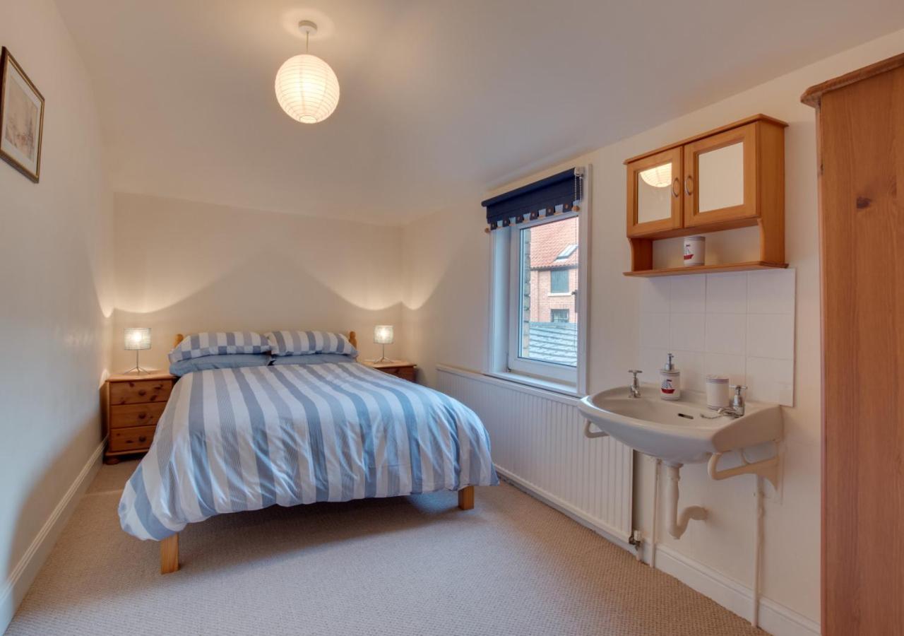 3 Bed in Scarborough oc-s018