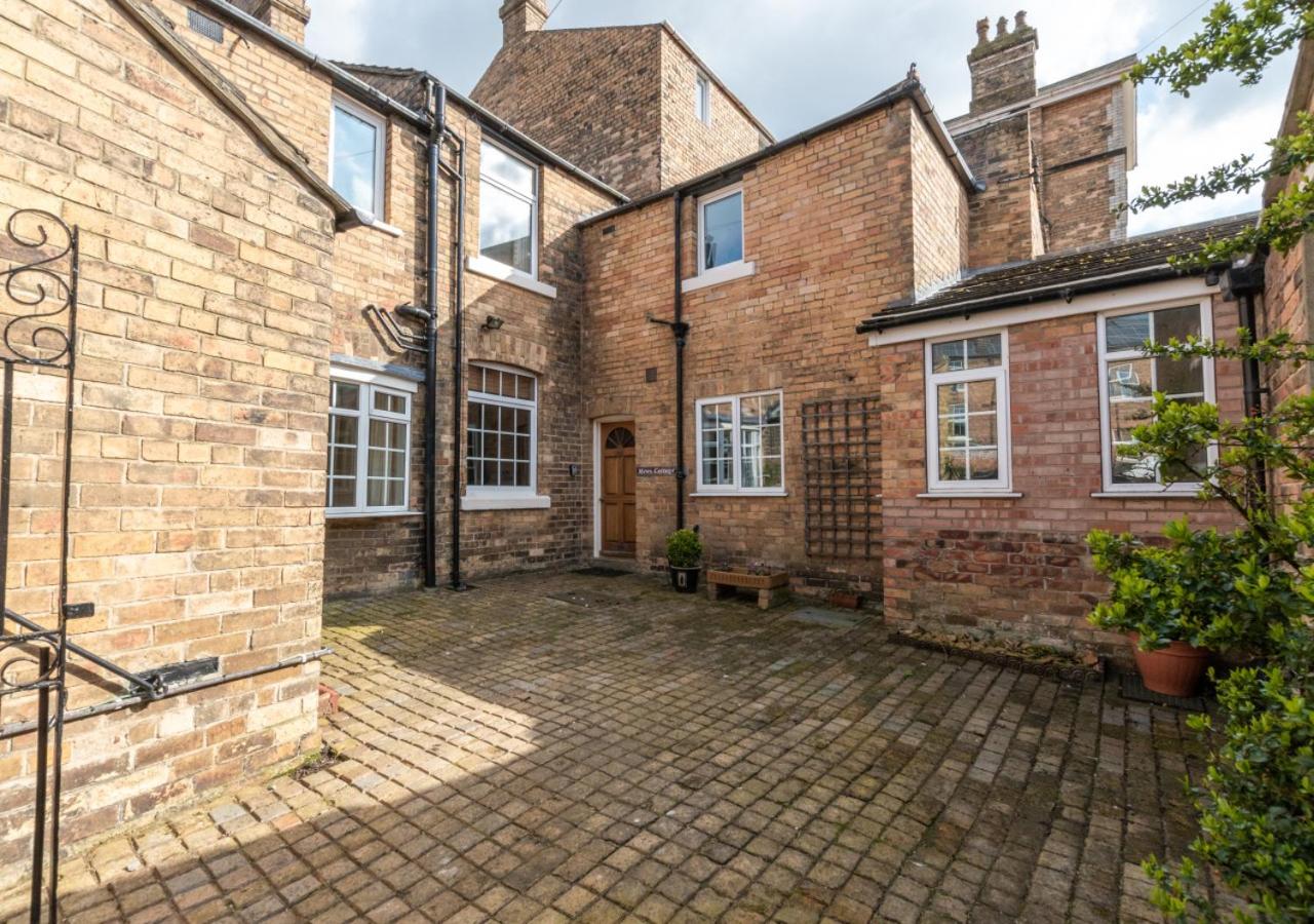 3 Bed in Scarborough oc-s018