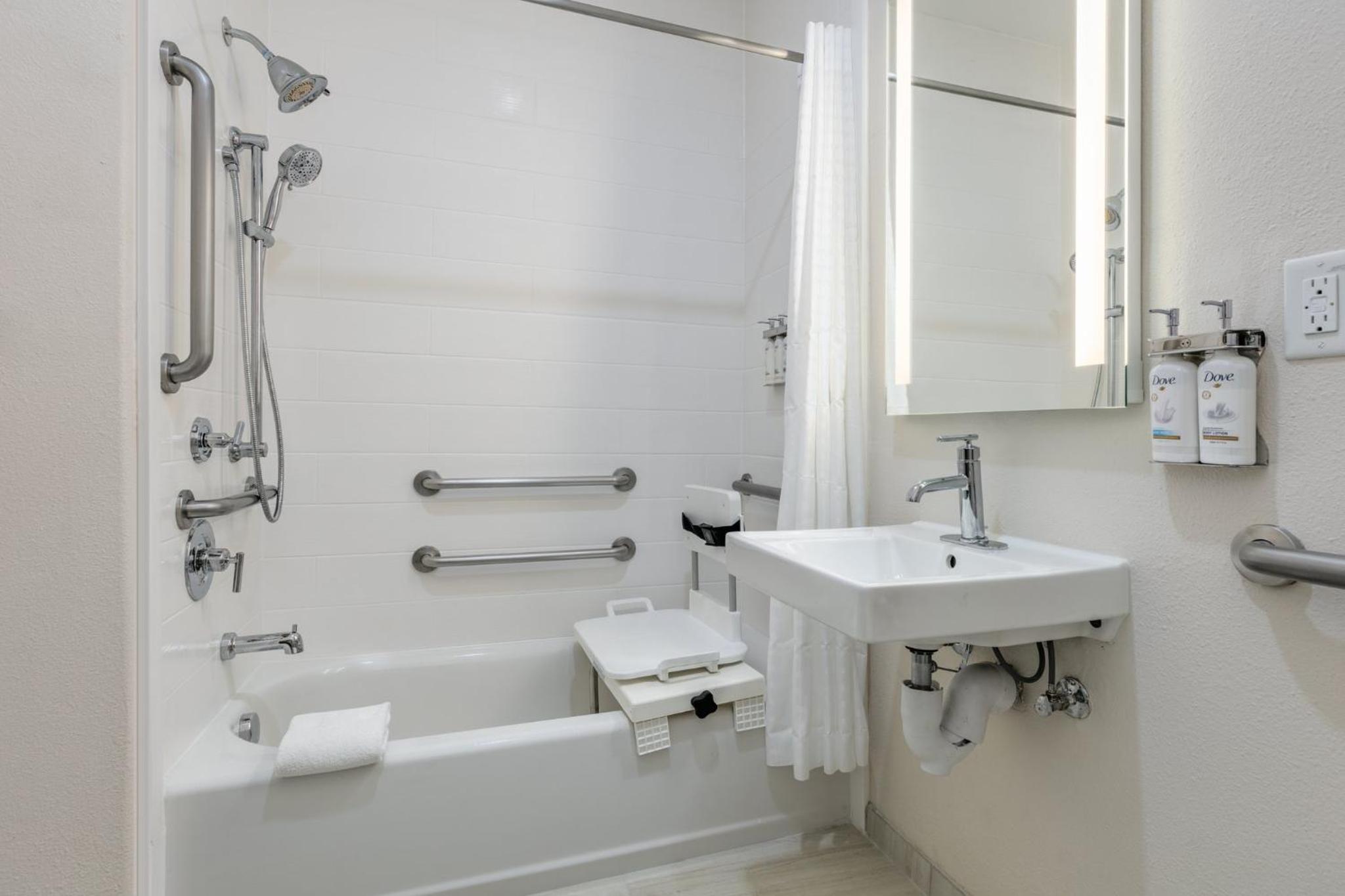 Candlewood Suites Lake Jackson by IHG, Billede 44