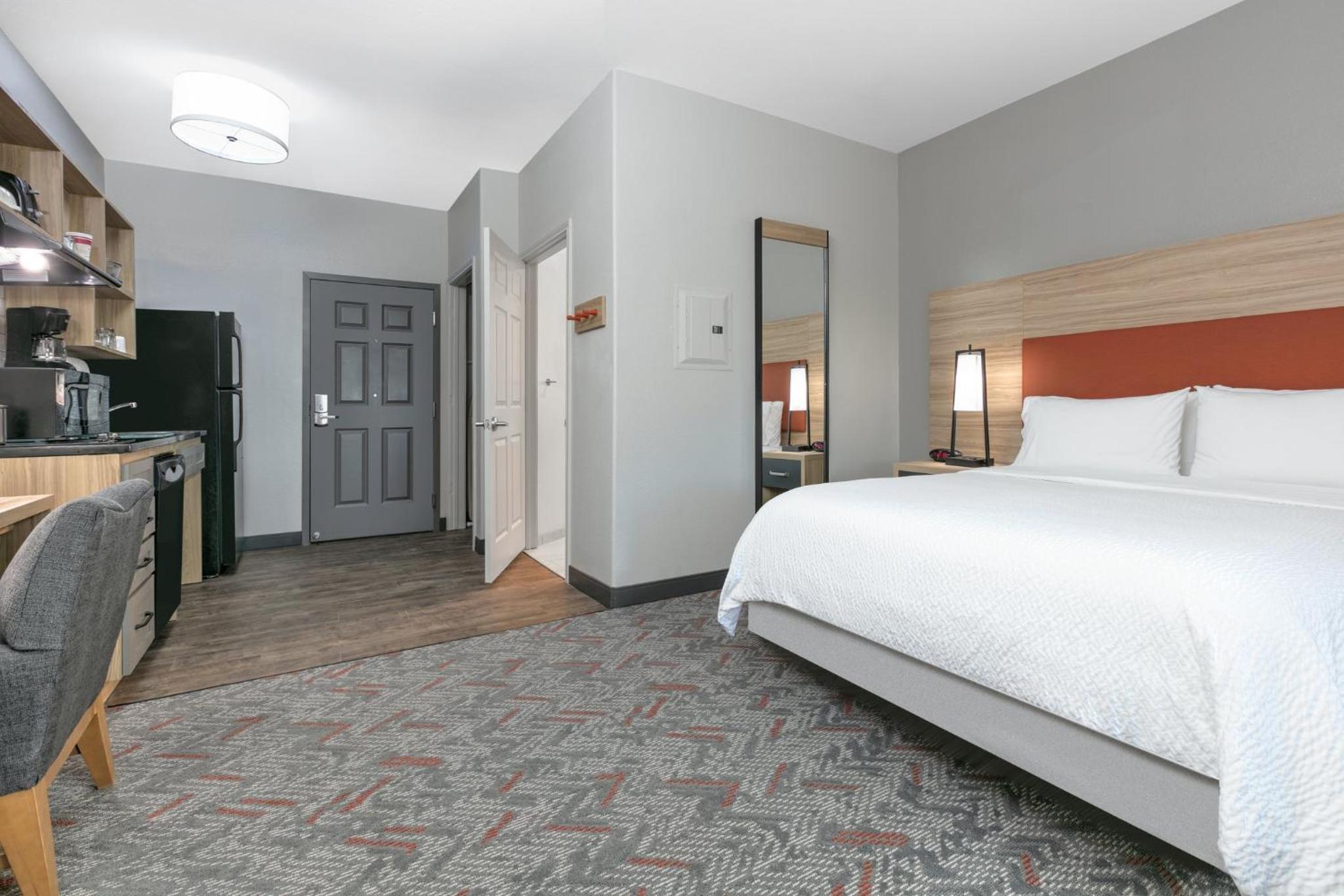 Candlewood Suites Lake Jackson by IHG, Billede 47