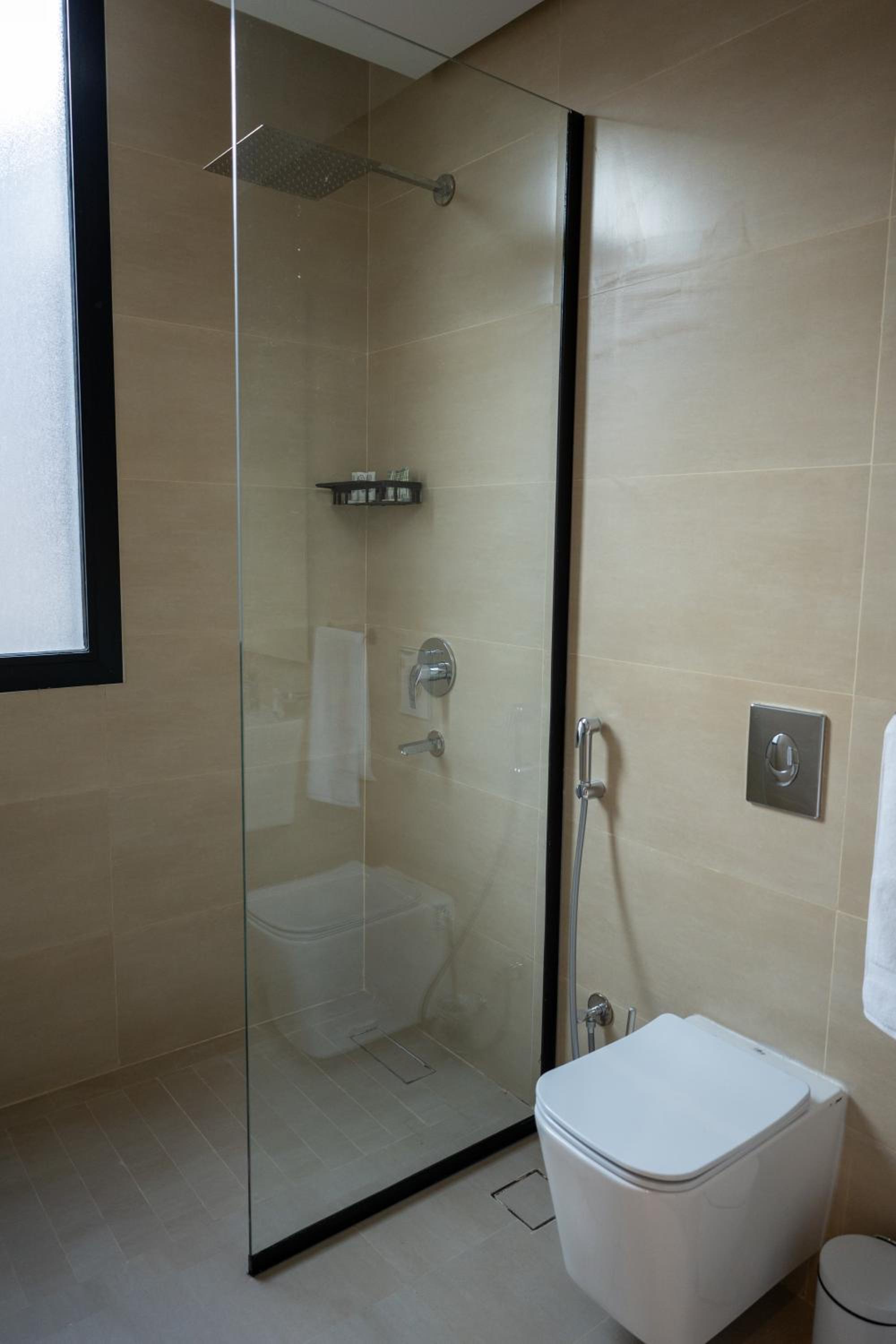 Luxury Apartment 3 Bedroom & Rooftop, Irqah Riyadh