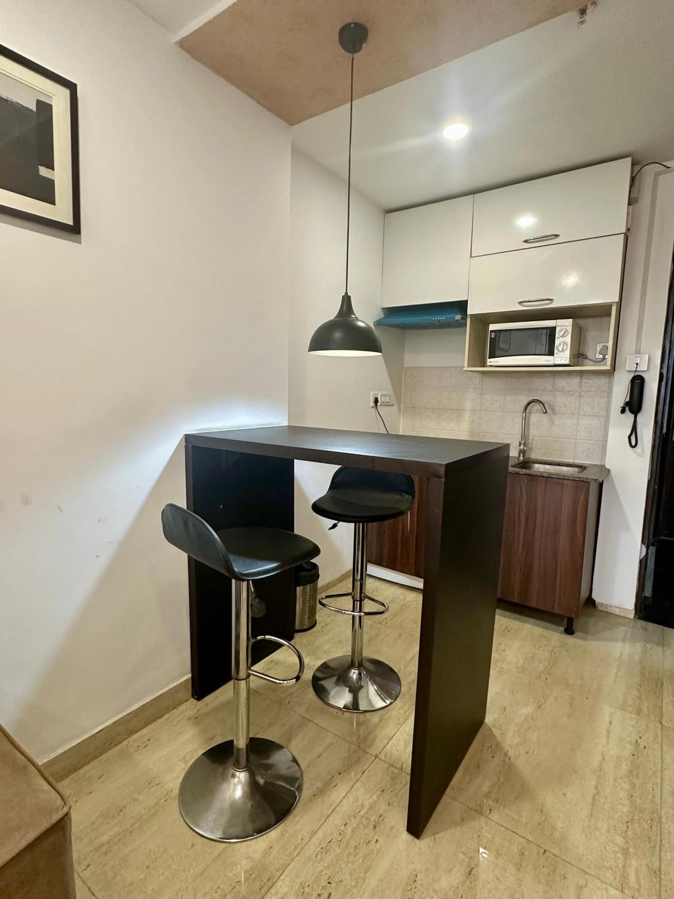 Gurgaon Vacations - Flamingo Hotel Sector 67 I Studio Rooms I Gurgaon - Property Image 24