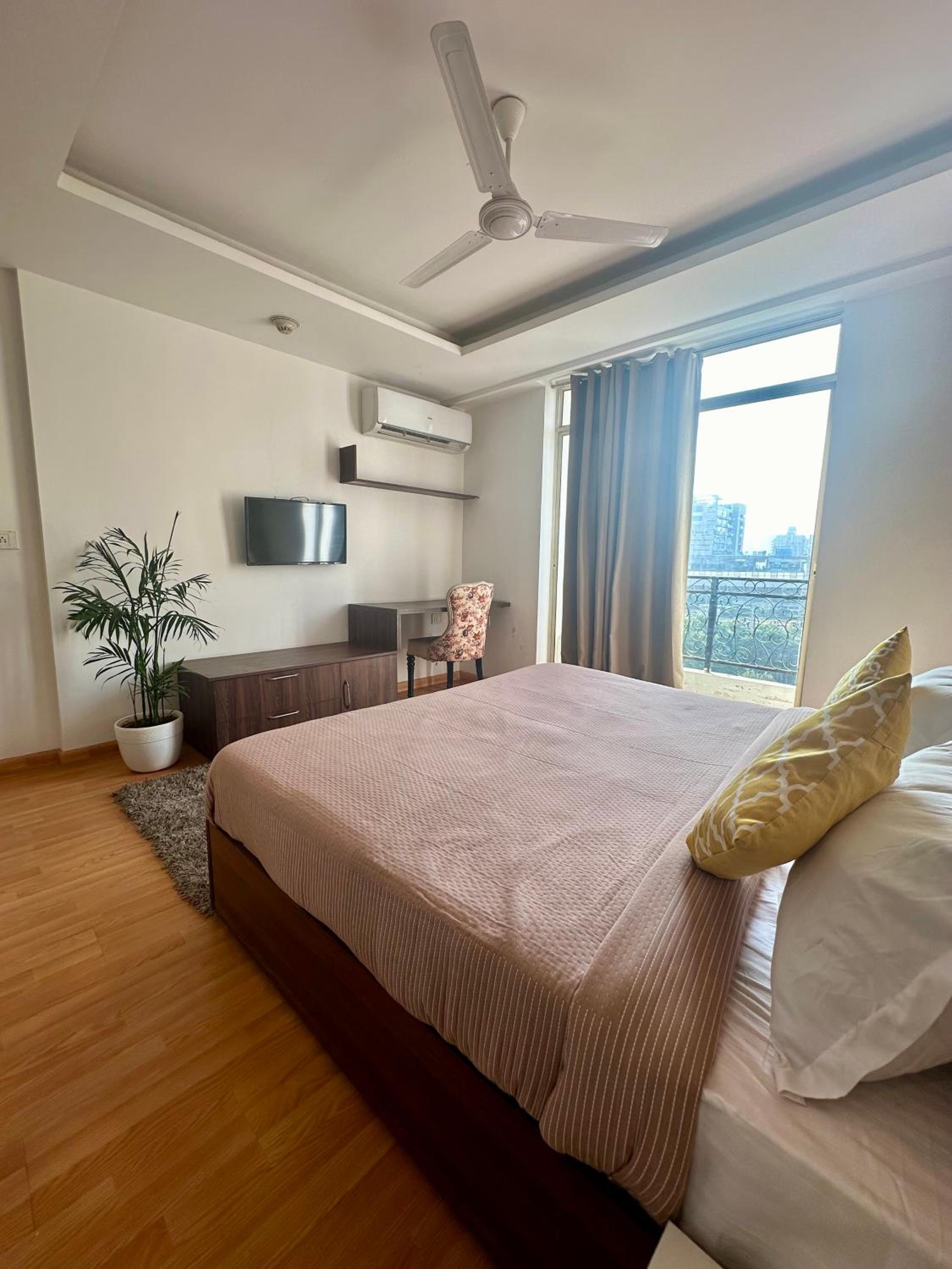 Gurgaon Vacations - Flamingo Hotel Sector 67 I Studio Rooms I Gurgaon - Property Image 40