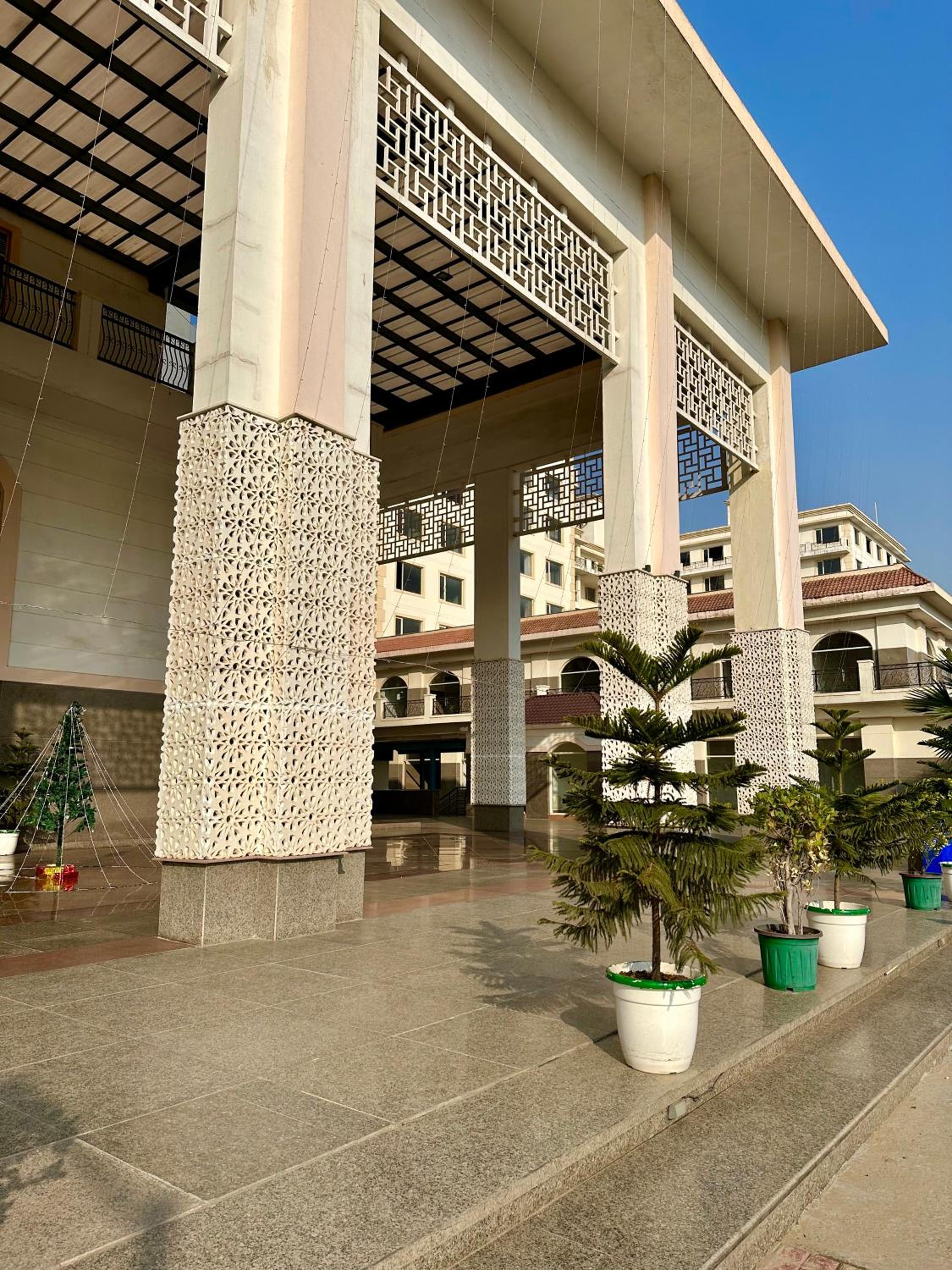 Gurgaon Vacations - Flamingo Hotel Sector 67 I Studio Rooms I Gurgaon - Property Image 30