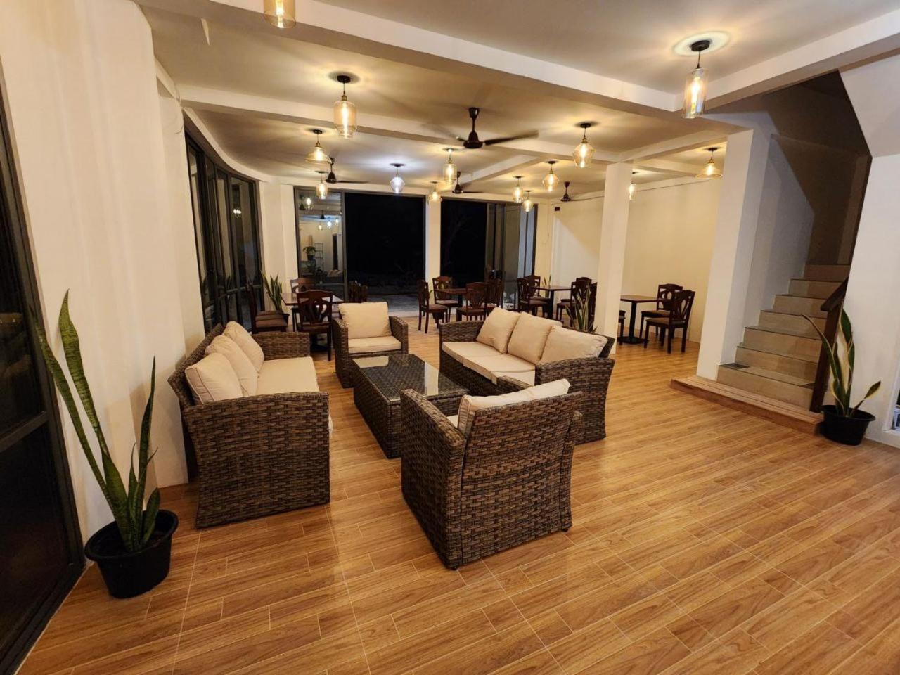 Nikabliss Dhigurah
