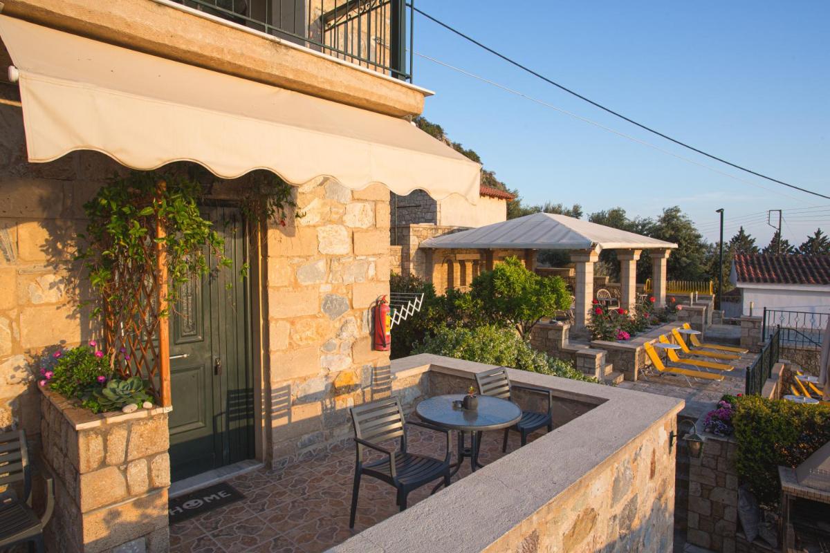 outdoor BBQ area