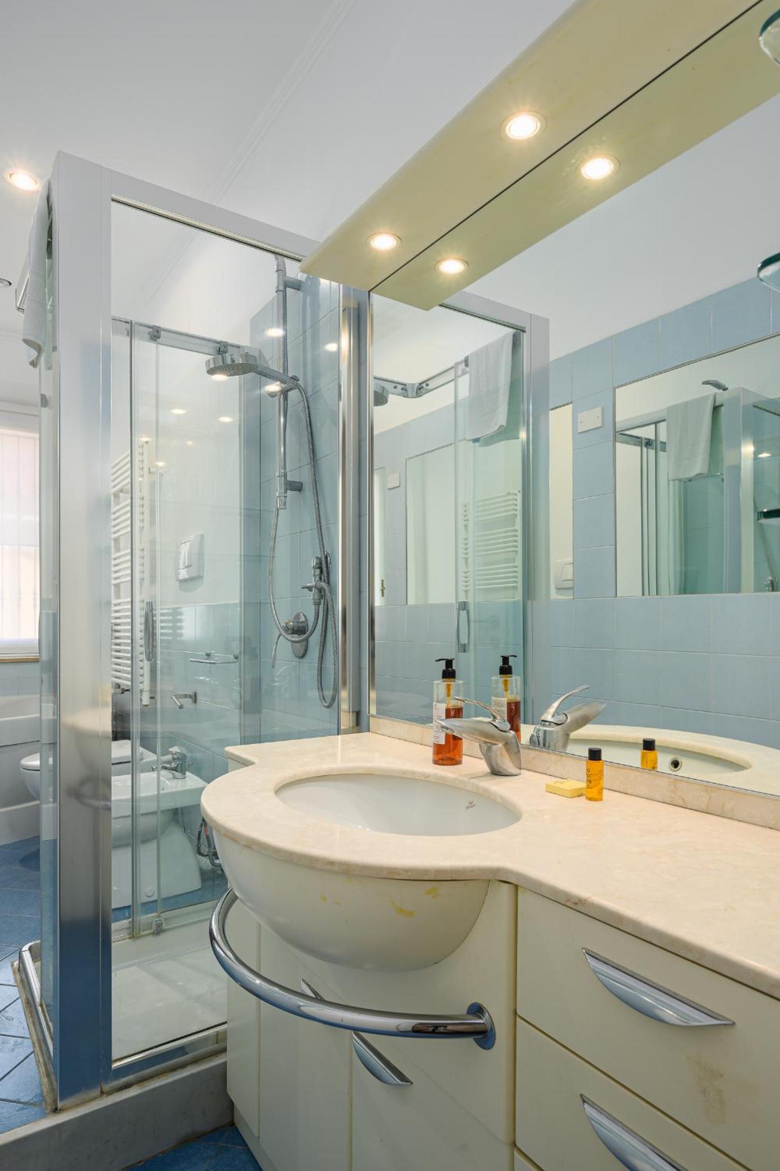 Porta Venezia Charme Apartment — Milan photo 2