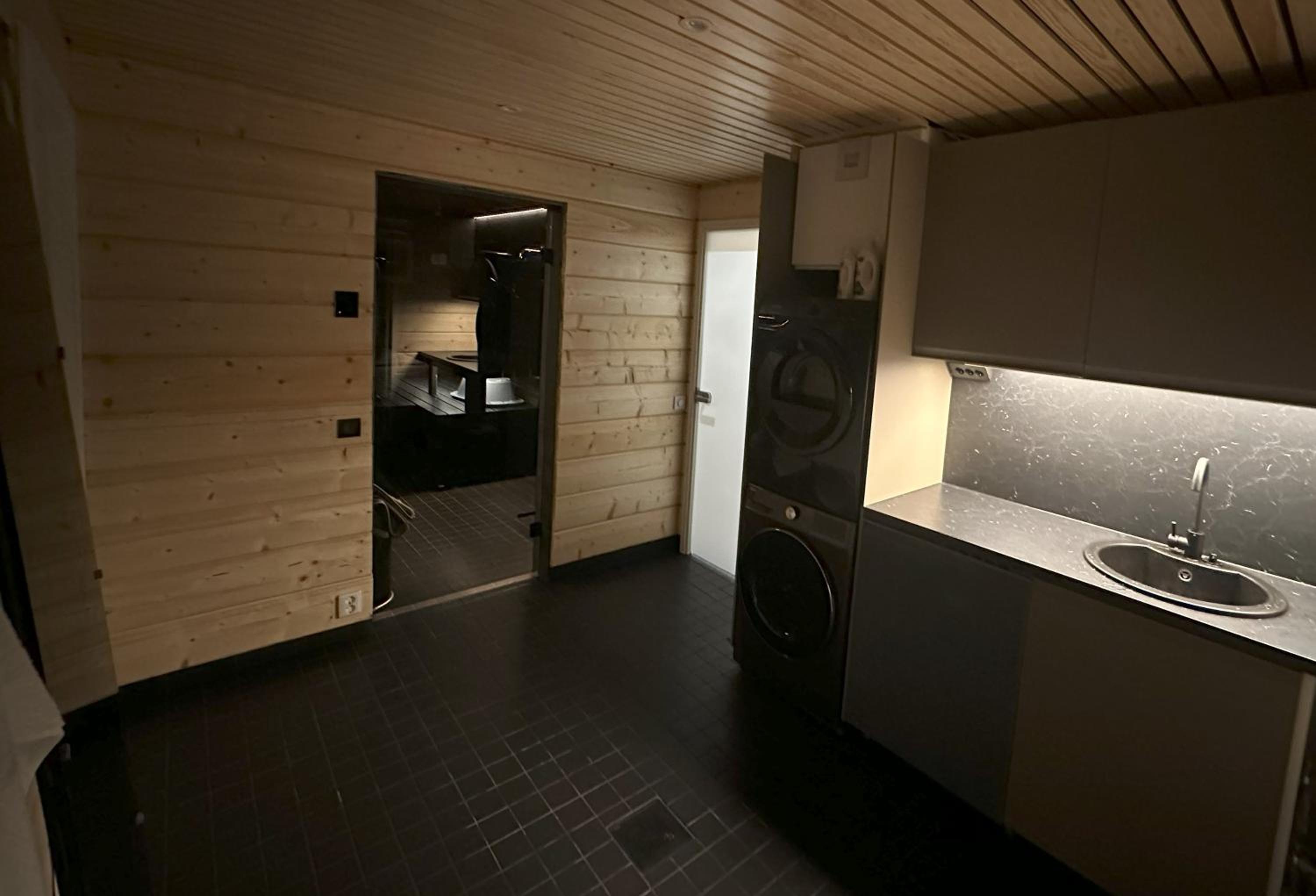 Lakeside Lodge Norvis