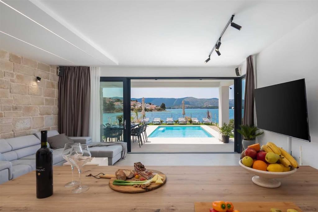 Villa Pepera view 4