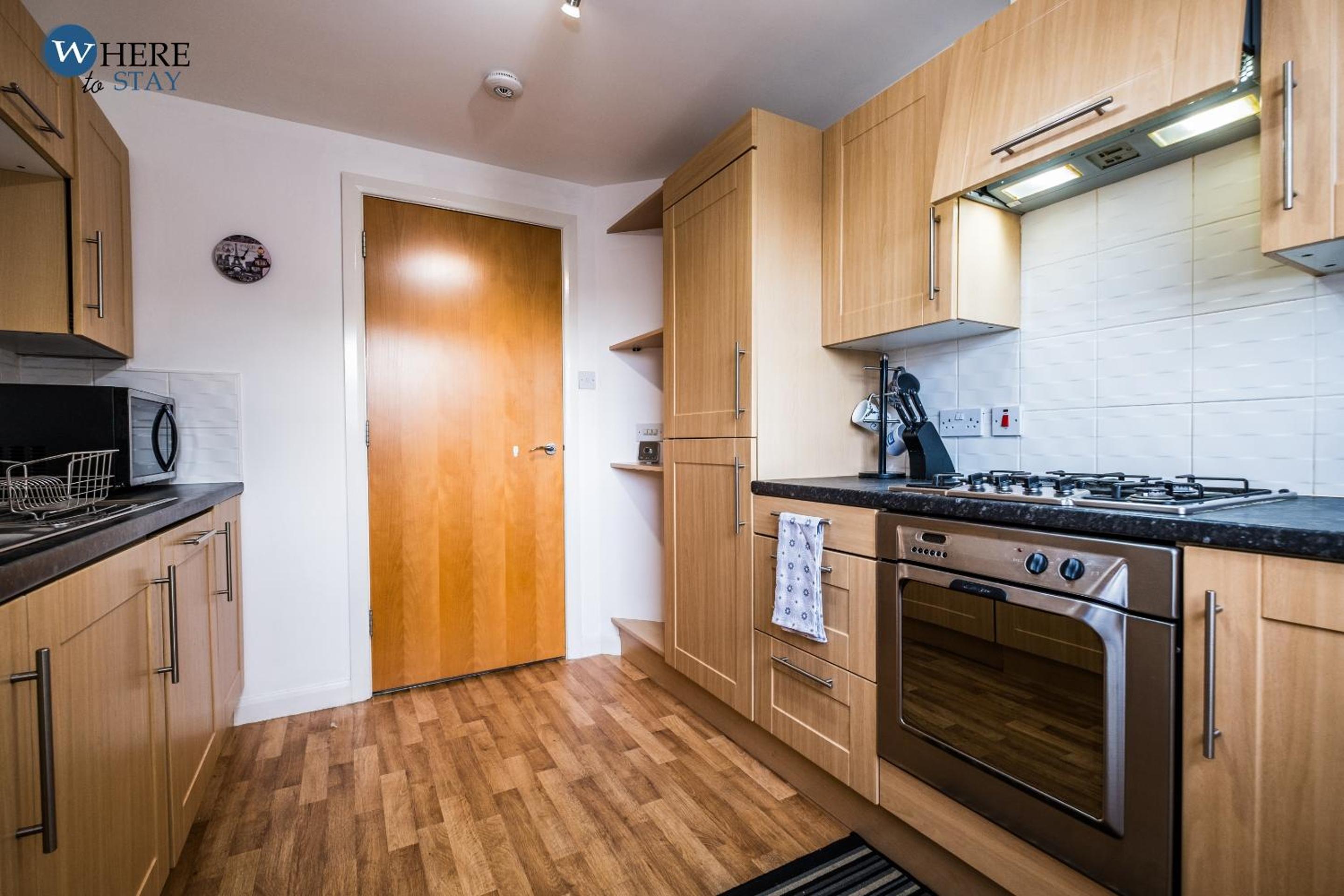 Warm 3 bed Apartment Aberdeen view 2