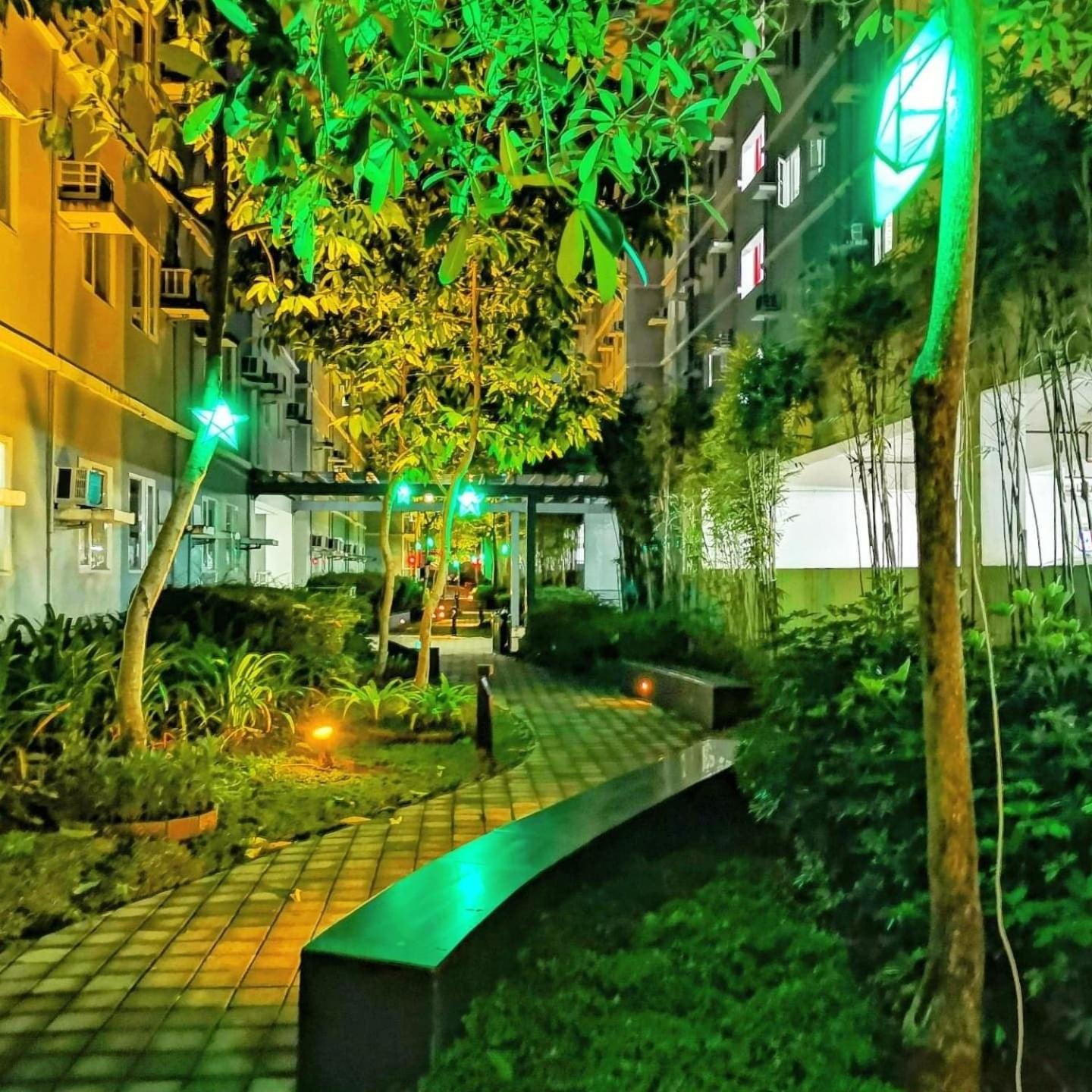 Amaze365 Holiday Homes Condotel at Trees Residence Fairview