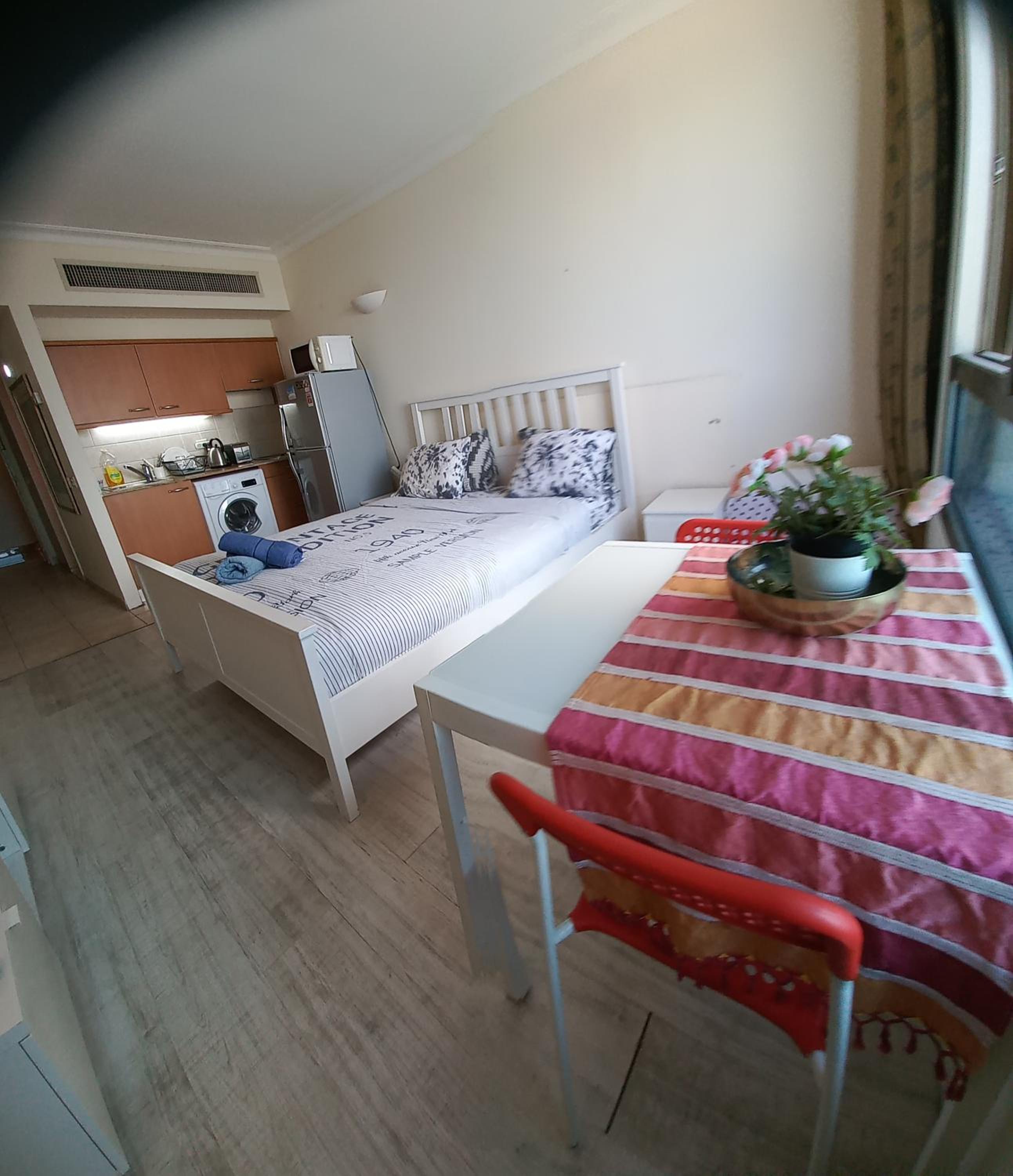 Stunning Studio on The Water view 4