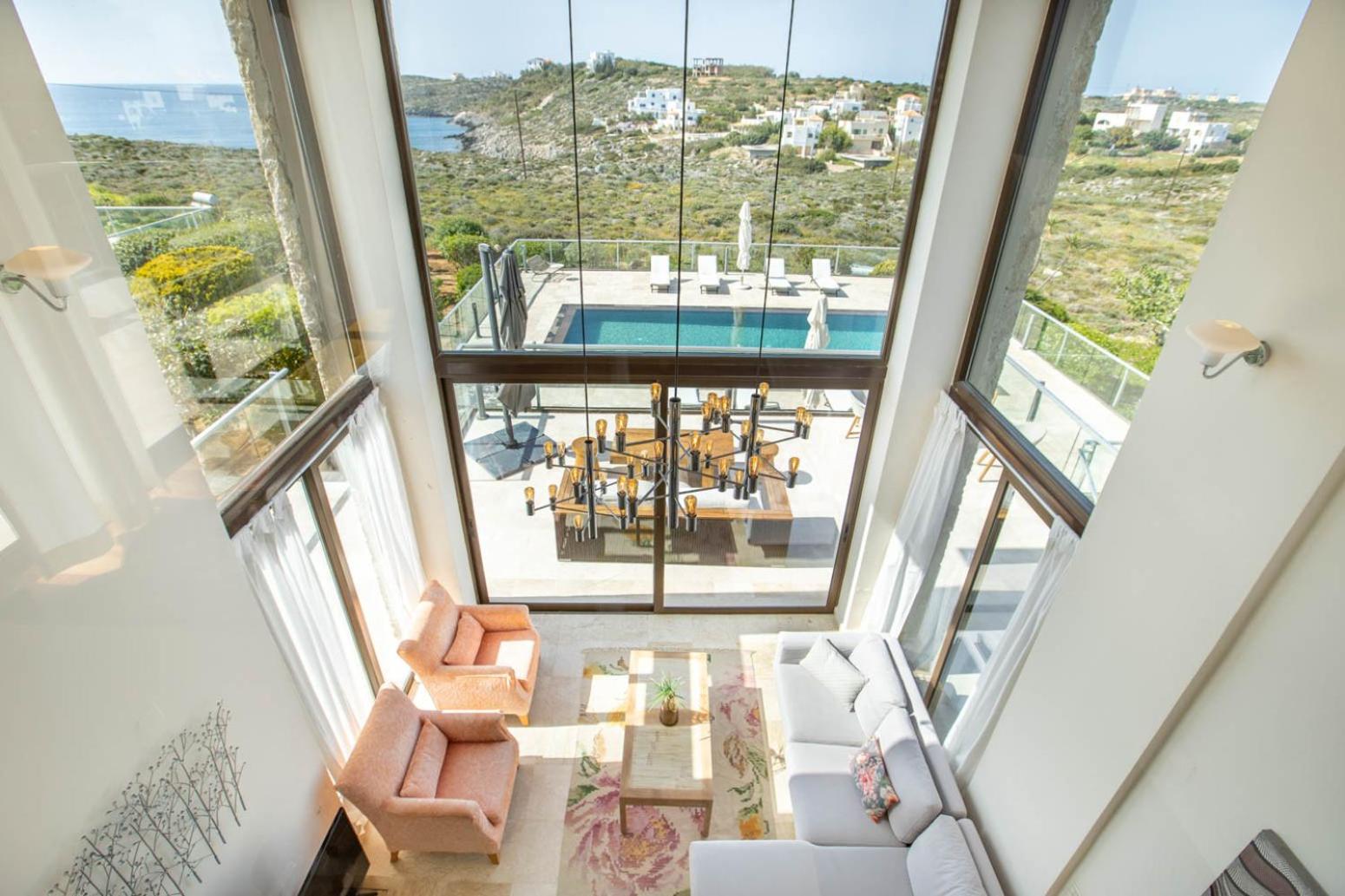 Luxurious Villa Pacific - With Private Pool