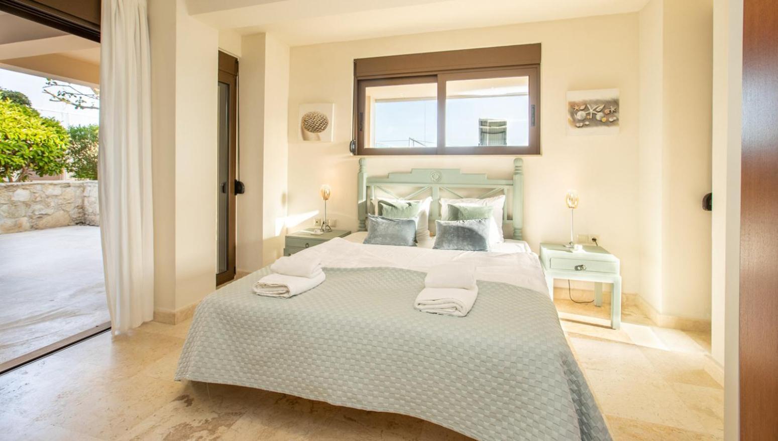 Luxurious Villa Pacific - With Private Pool