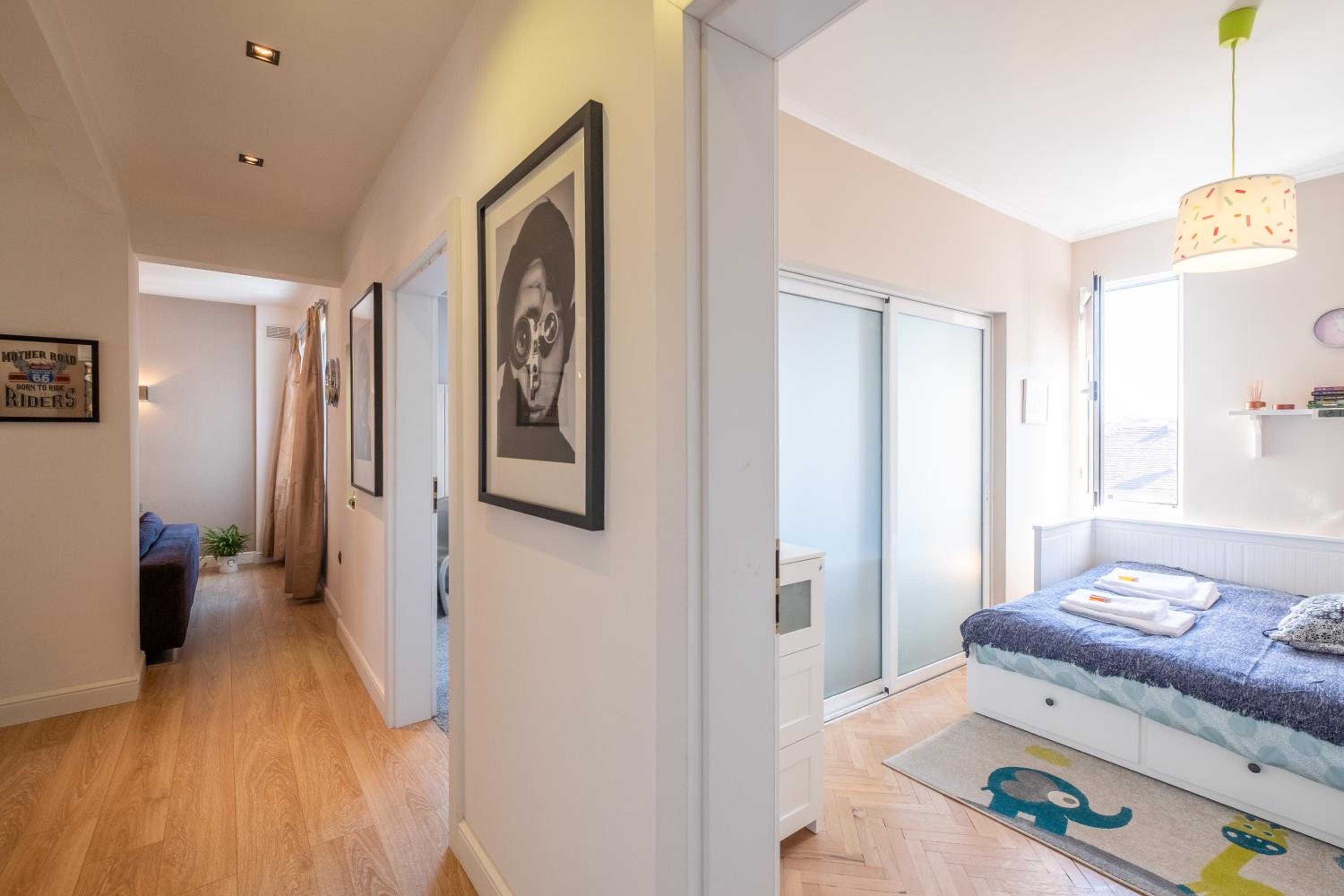 Tranquil Place in the middle of Downtown 2BR