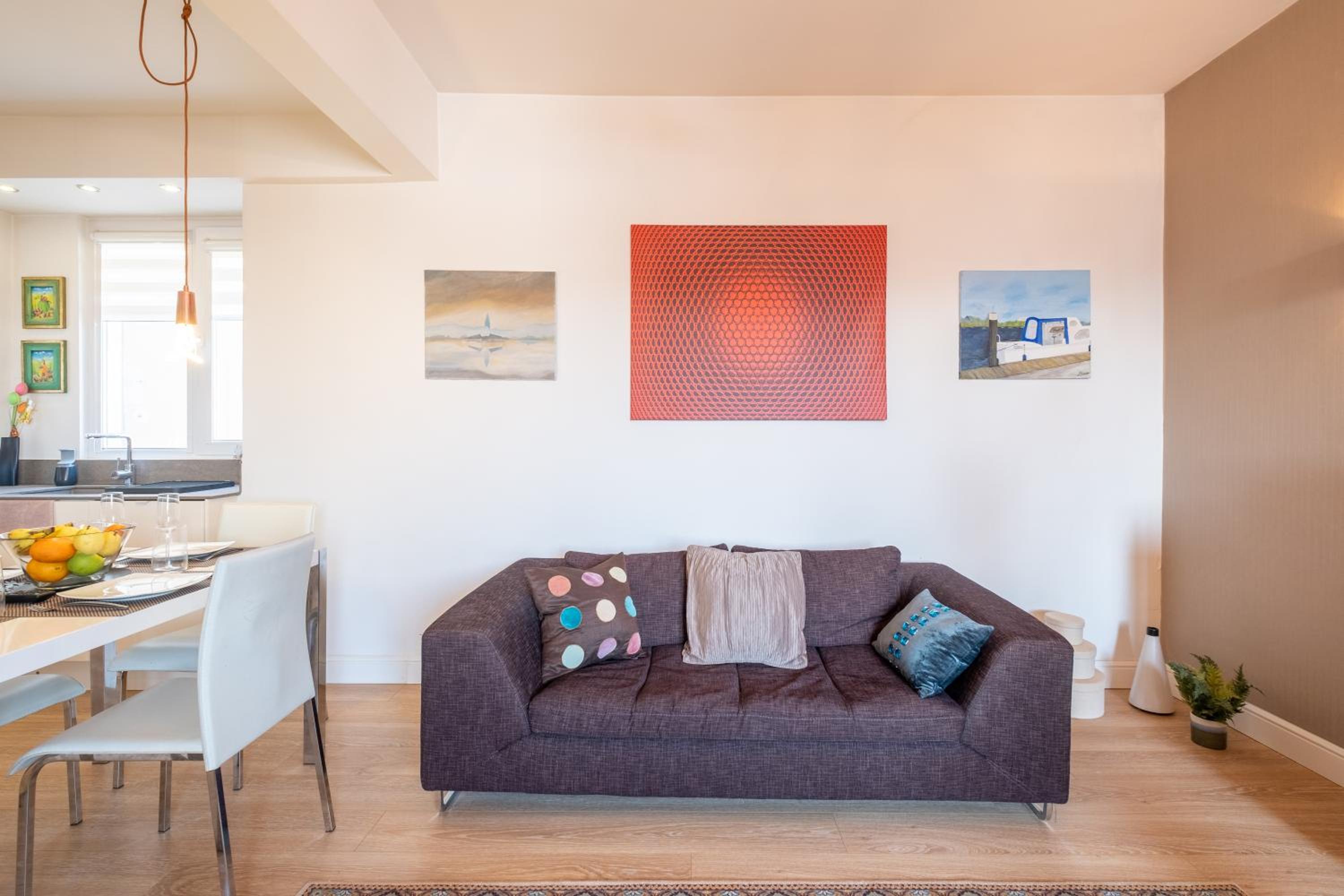 Tranquil Place in the middle of Downtown 2BR