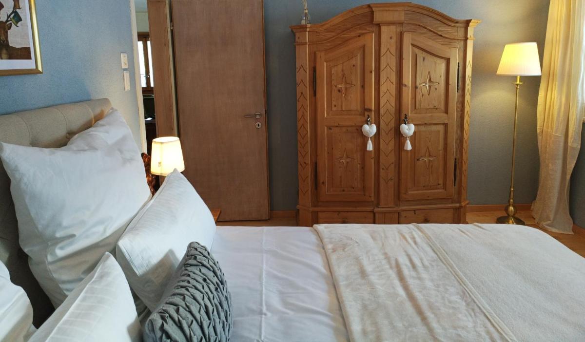 Chalet M