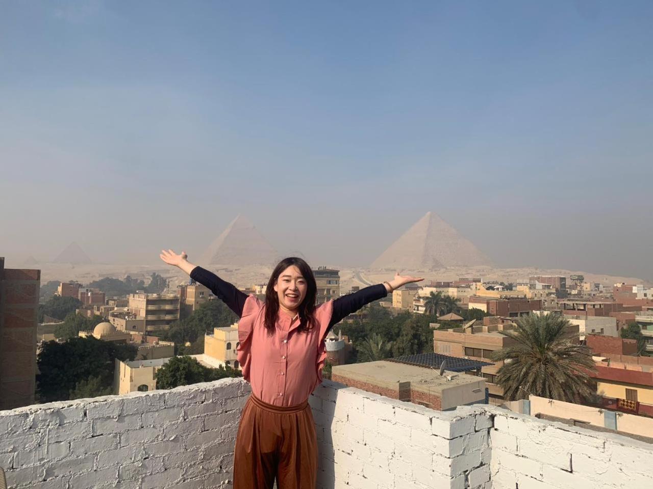 Eyad Pyramids view