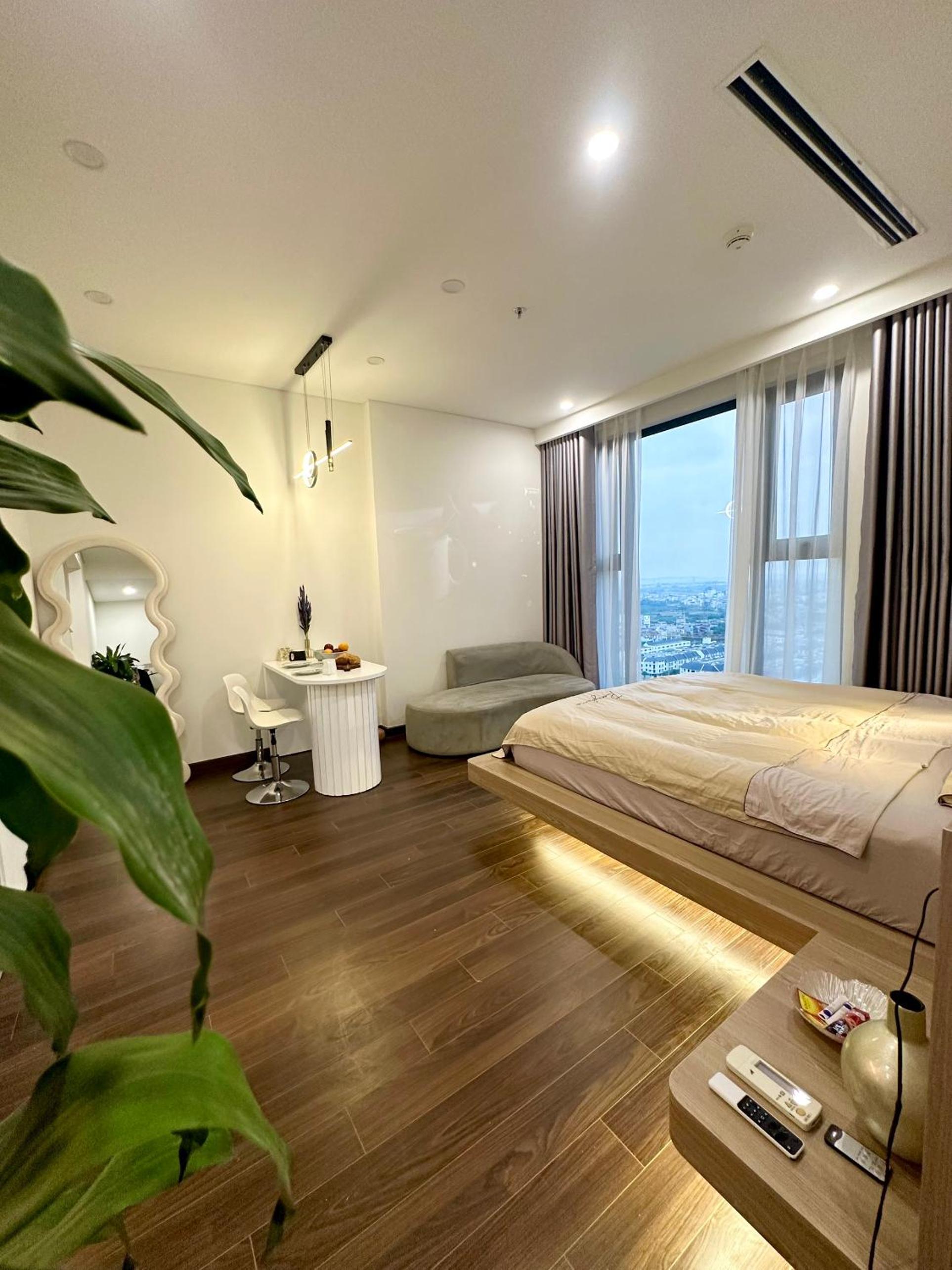 Homestay & Apartment Vinhomes Smart City Tây Mỗ - Masteri A