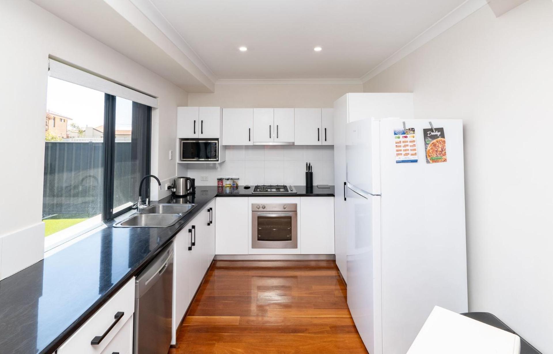Hollow Beach House - Bunbury
