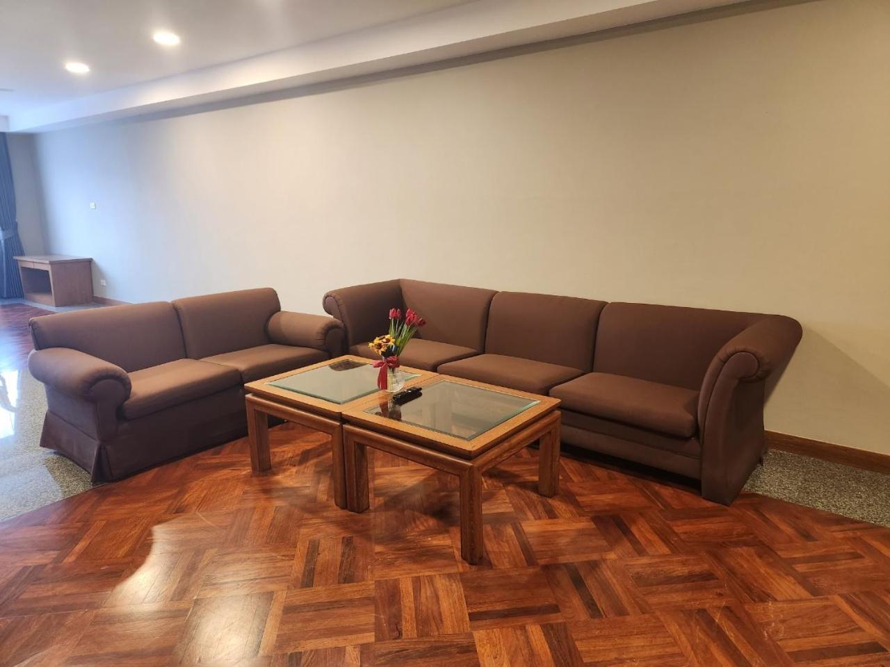 United Tower Thonglor by Aspira