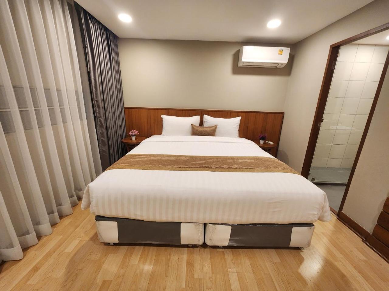 United Tower Thonglor by Aspira