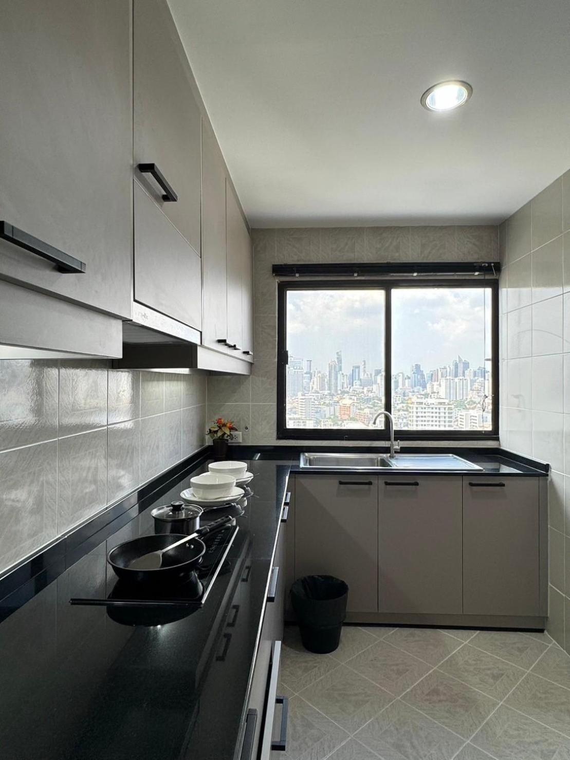 United Tower Thonglor by Aspira