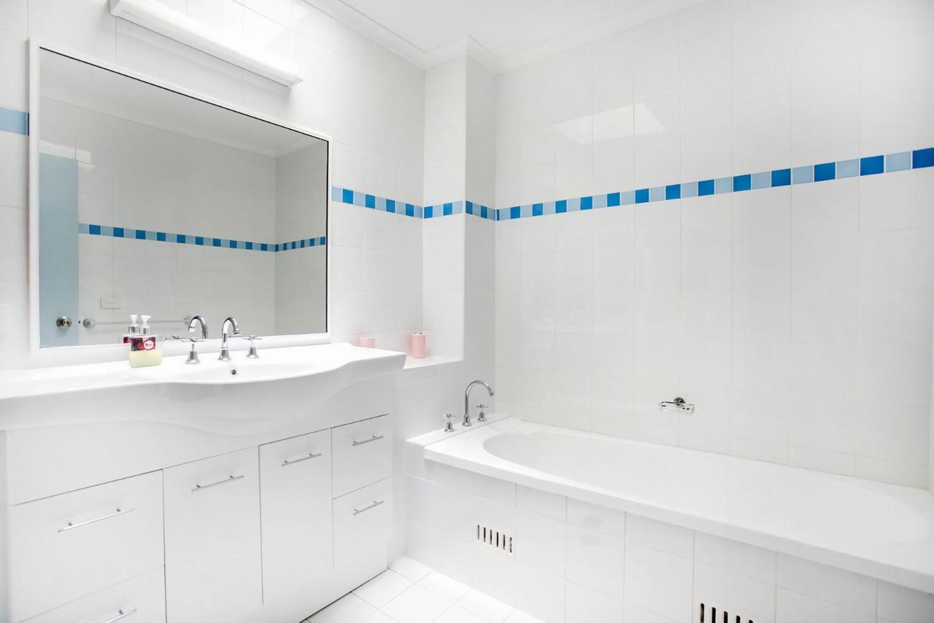Perfectly Positioned Across From Mollymook Beach