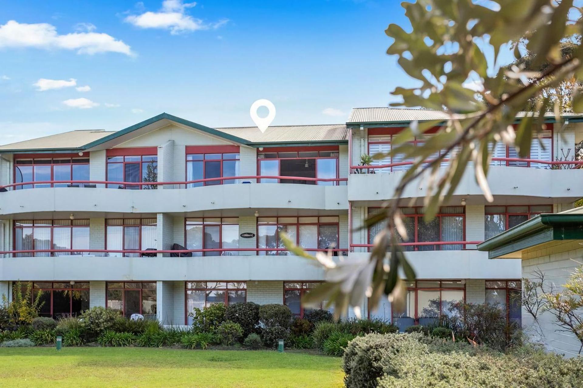 Perfectly Positioned Across From Mollymook Beach