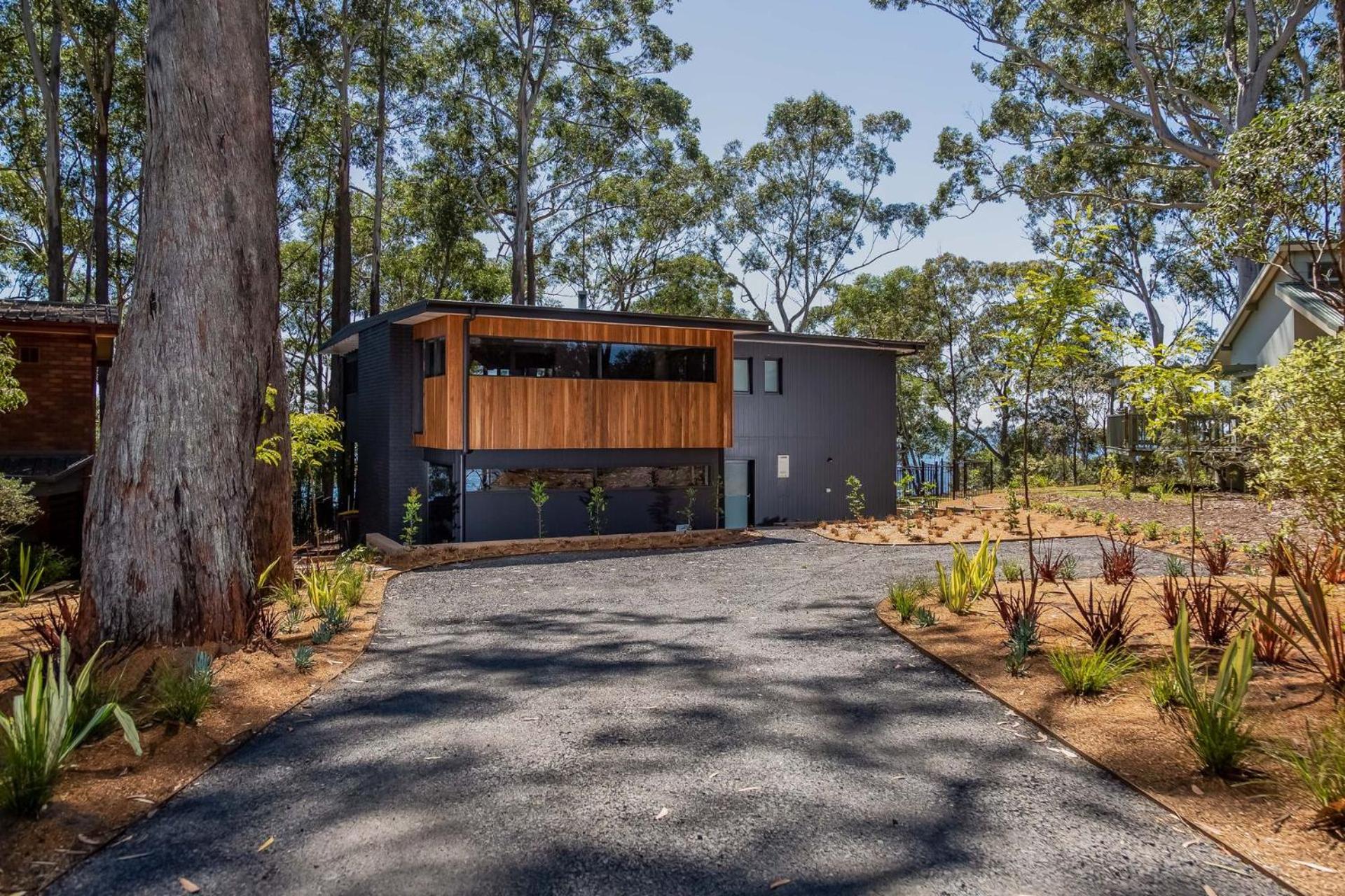 Narrawallee Beach House