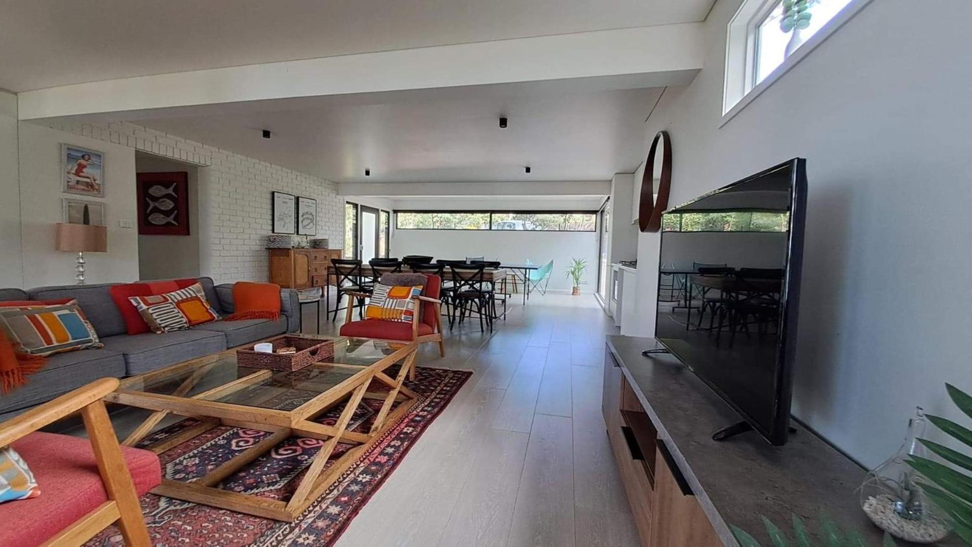 Narrawallee Beach House