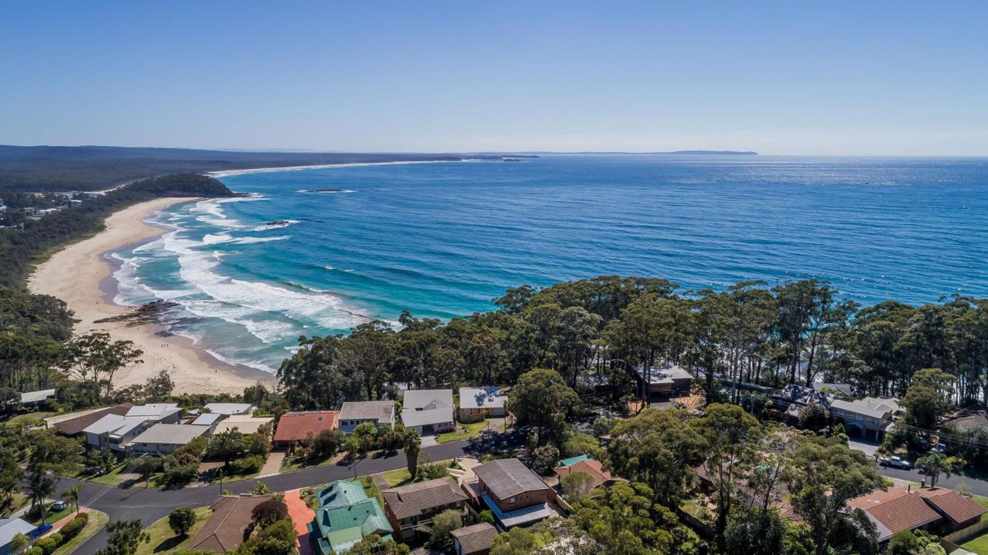 Narrawallee Beach House
