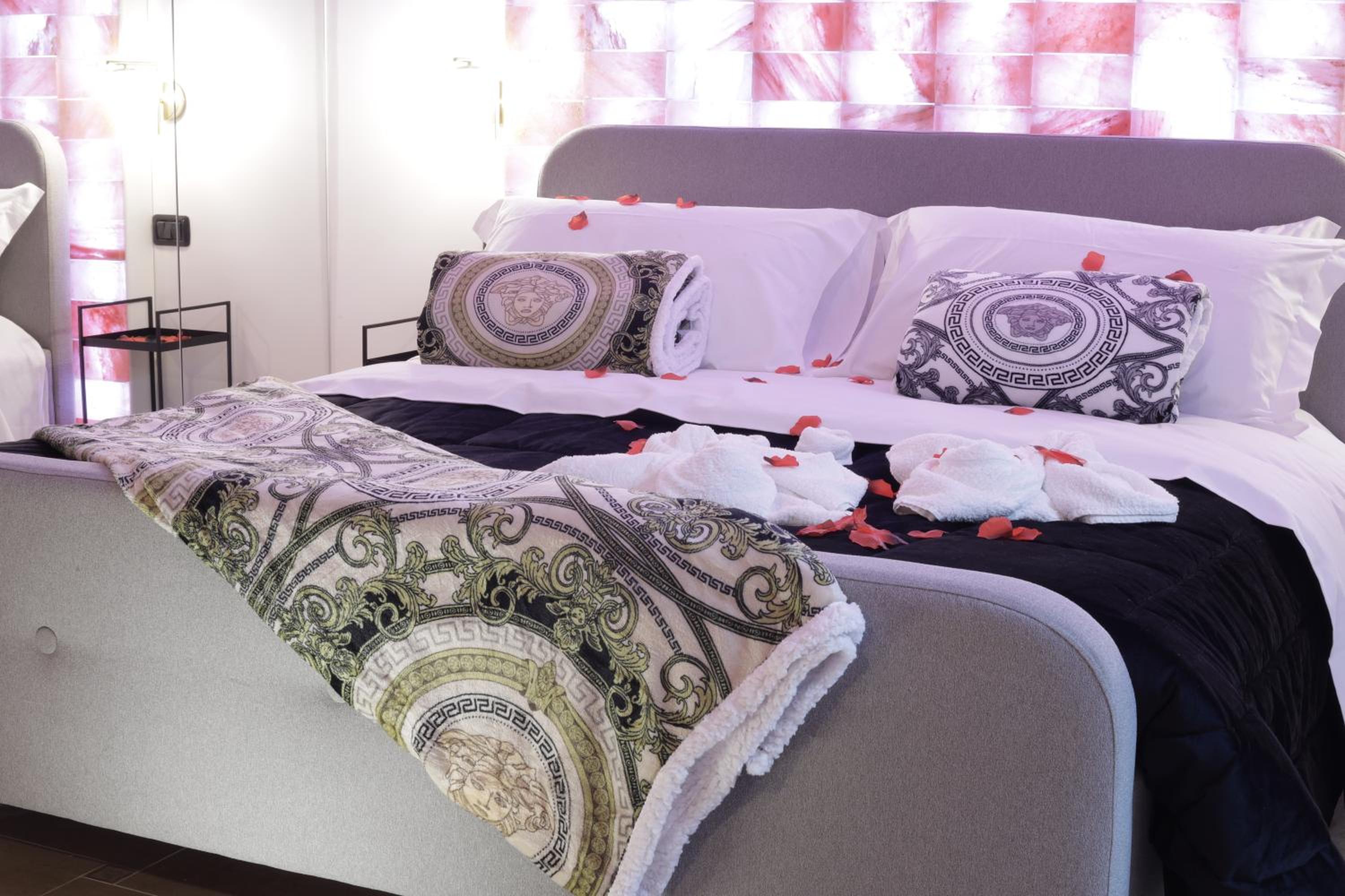 B&B GRECALE Suite & Spa photo 2