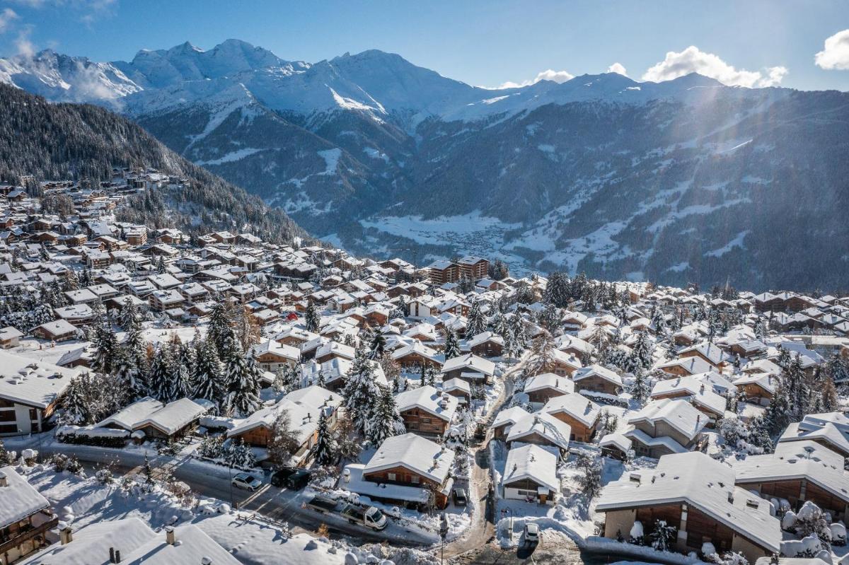 Capel Verbier - BY EMERALD STAY