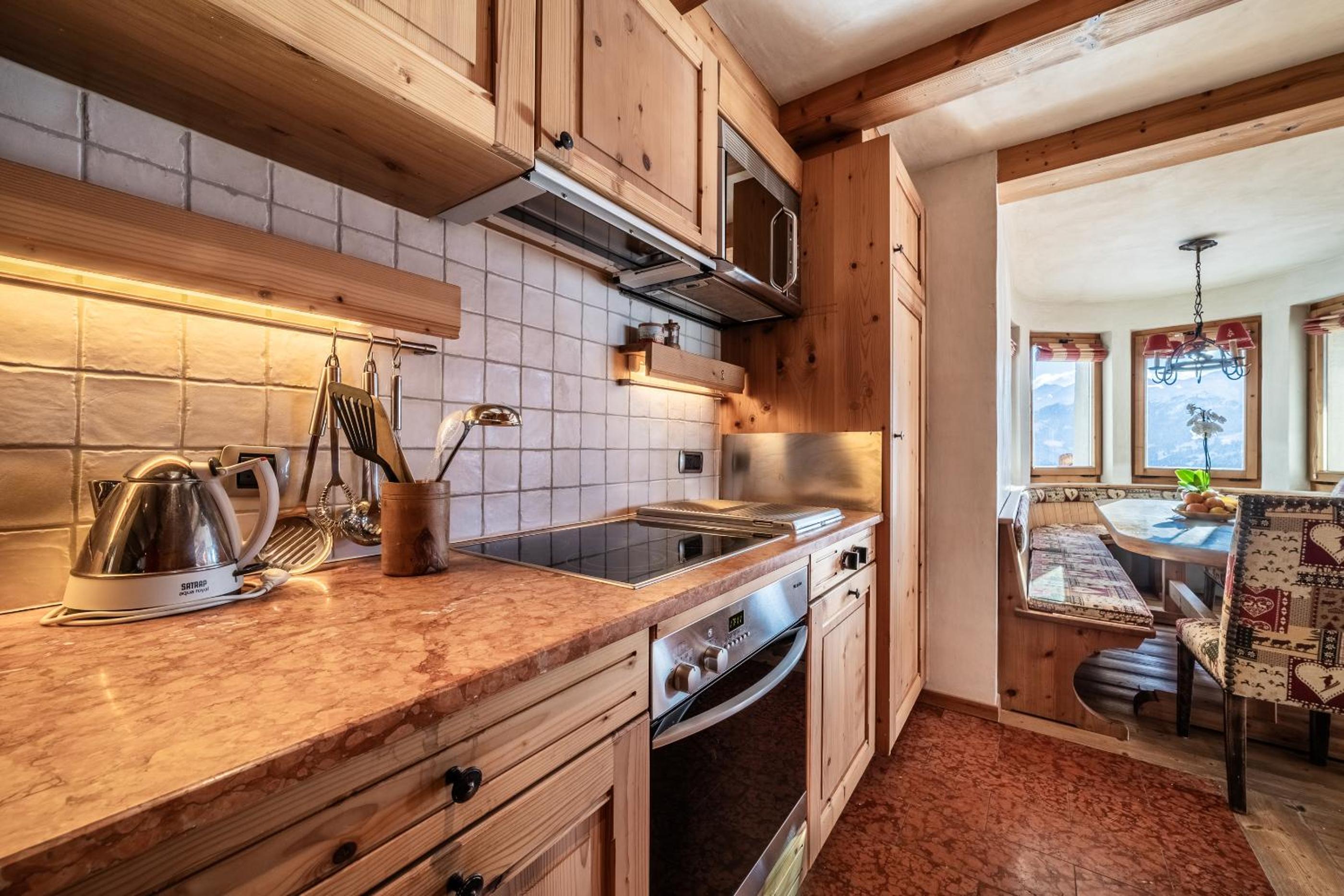 Capel Verbier - BY EMERALD STAY