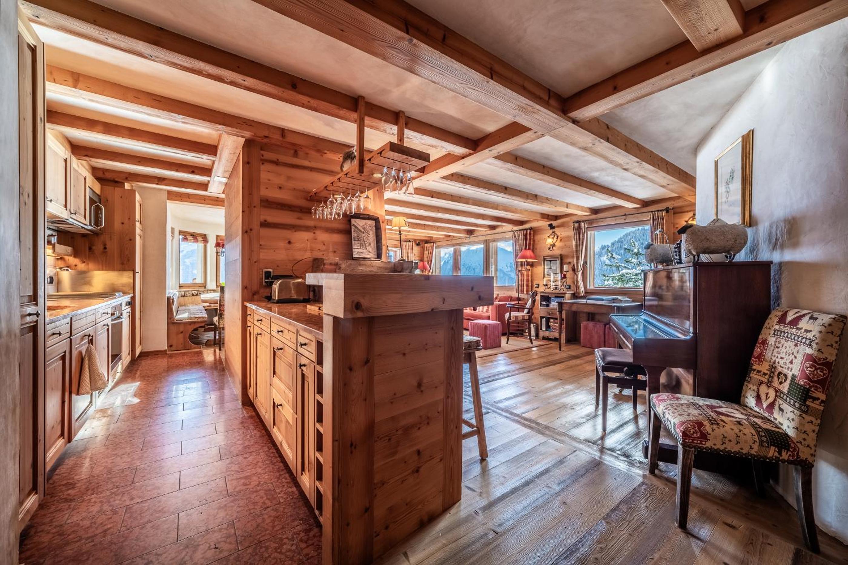 Capel Verbier - BY EMERALD STAY