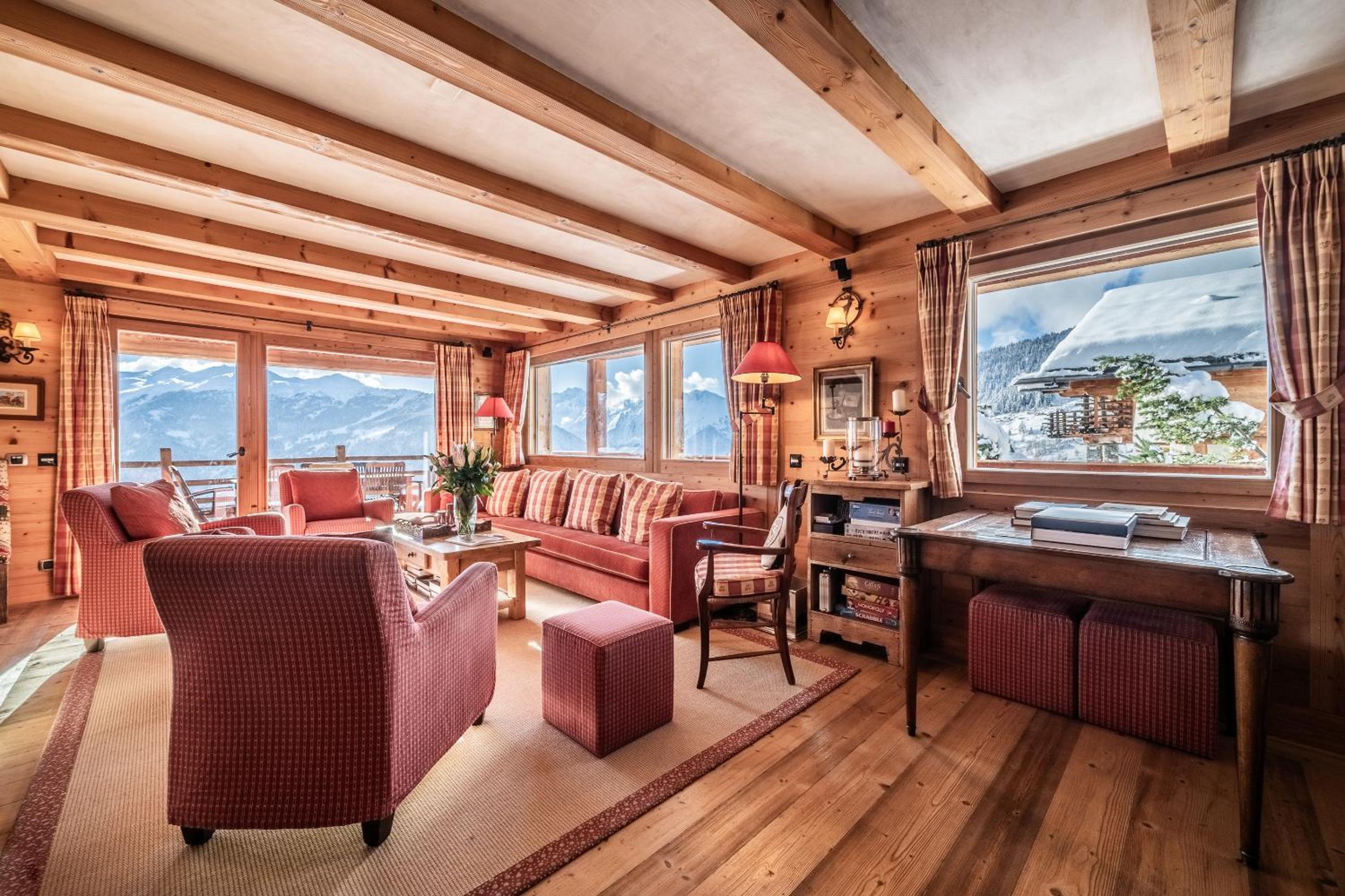 Capel Verbier - BY EMERALD STAY