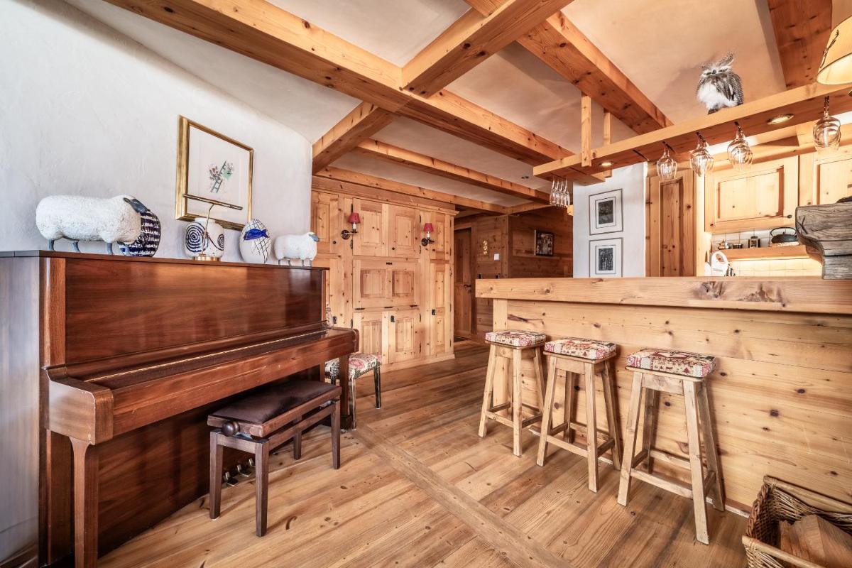 Capel Verbier - BY EMERALD STAY