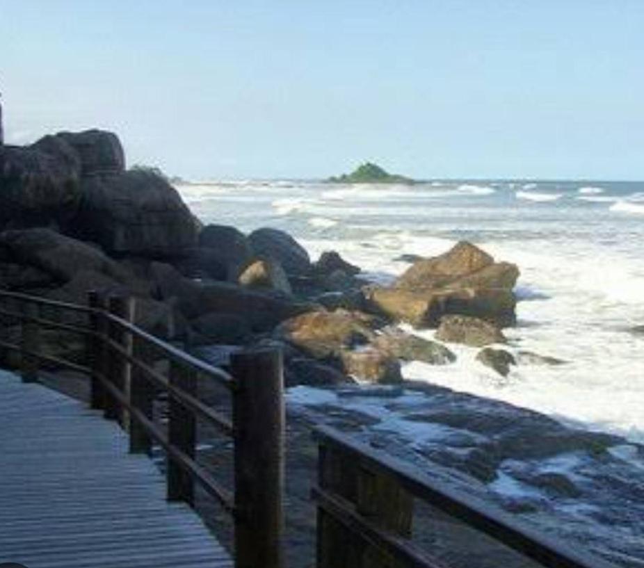 Casa praia do sonho - Itanhaém 100m do mar